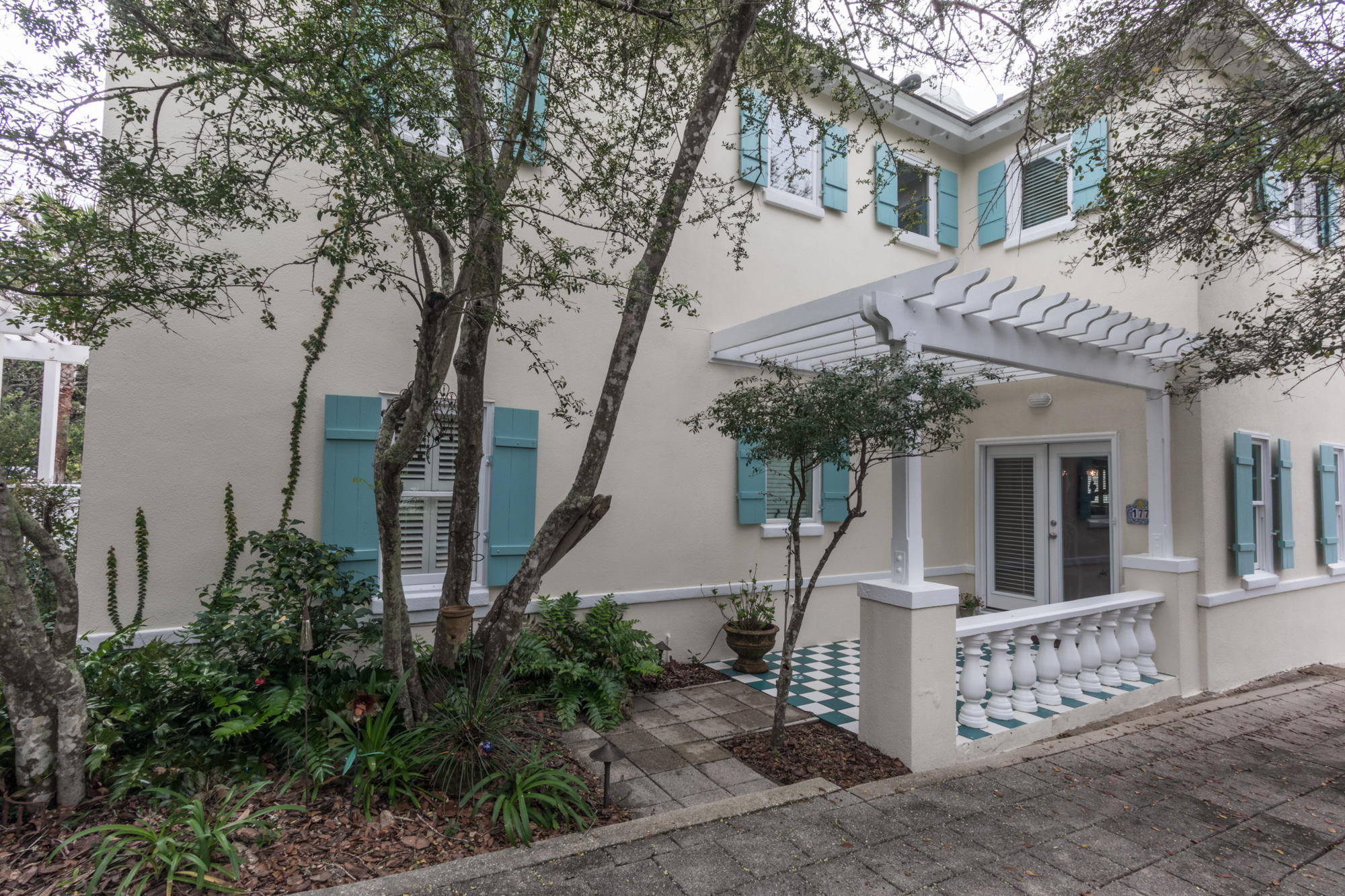 [No Recorded Subdiv] - Residential