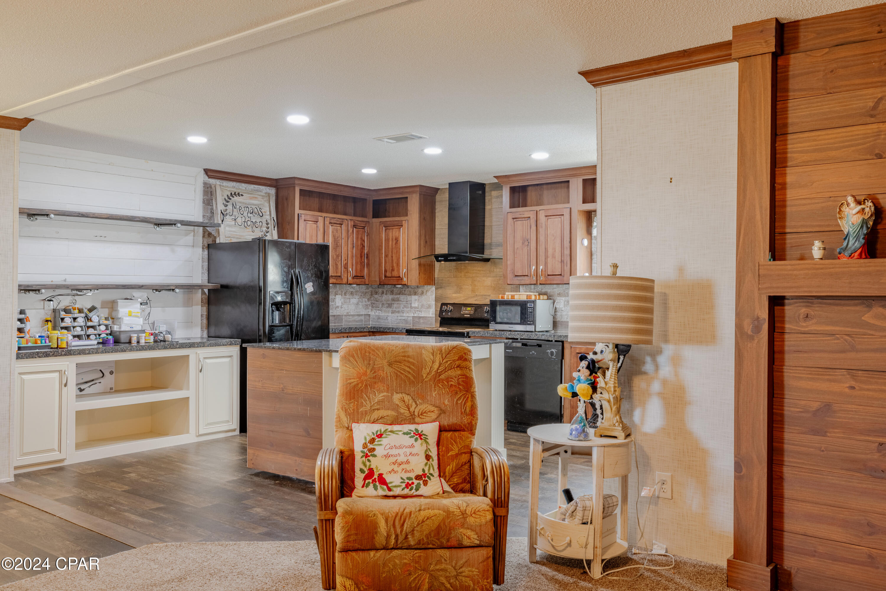 [No Recorded Subdiv] - Residential