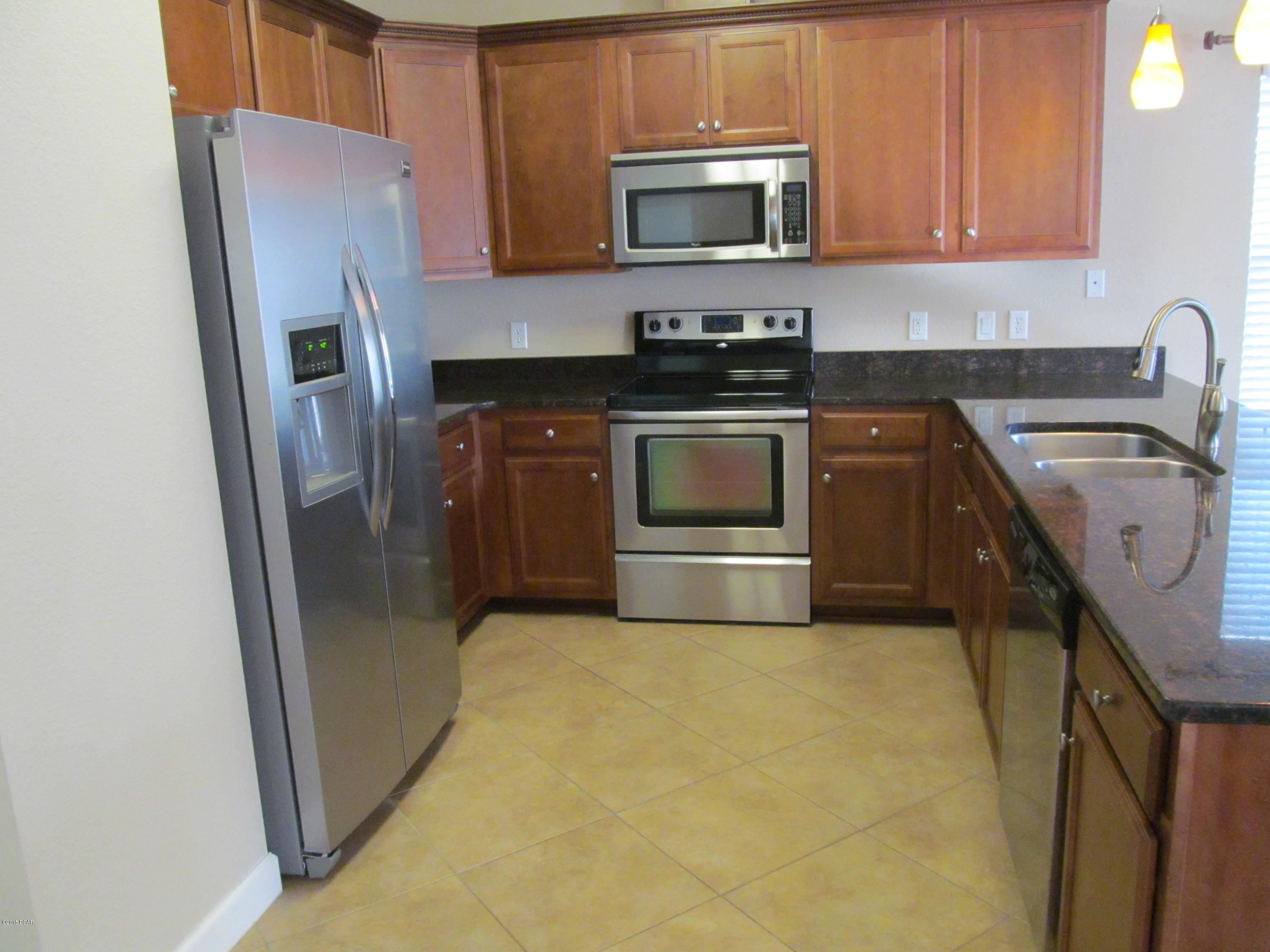 North Lagoon Oaks 7th Add - Residential Lease