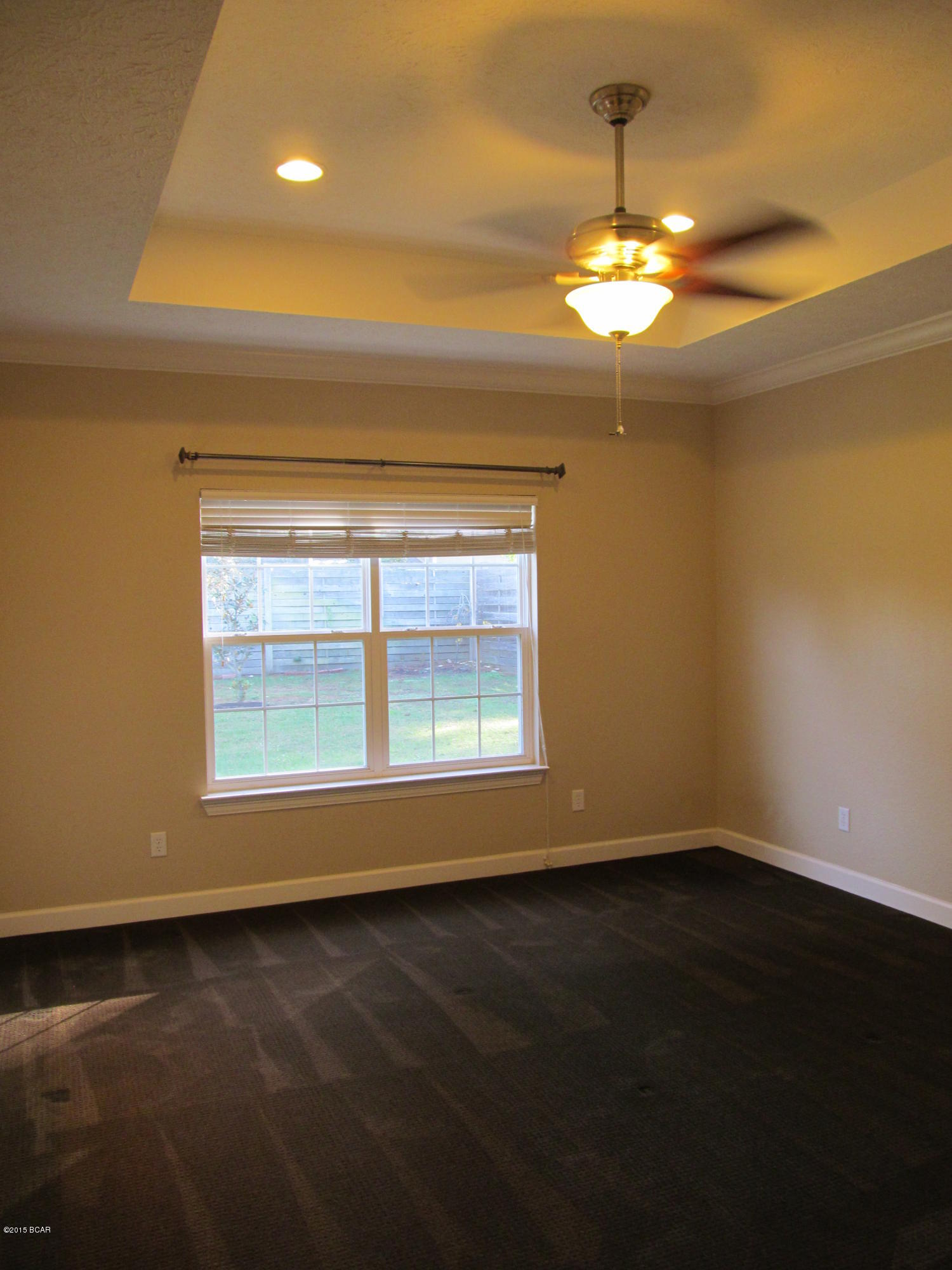 North Lagoon Oaks 7th Add - Residential Lease