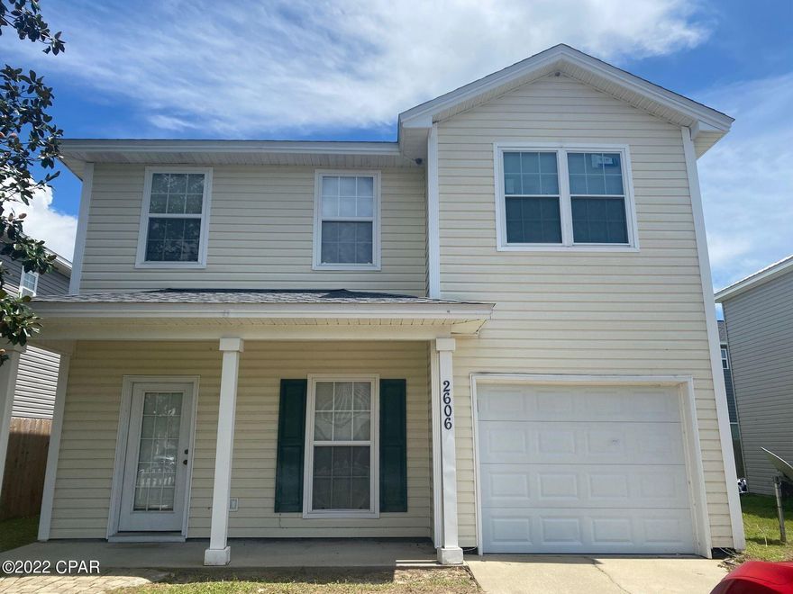 This home offers 4 Bedrooms and 2.5 Baths. Open floor plan. Kitchen has all stainless steel appliances and a breakfast bar. Laundry room equipped with a washer/dryer hookup. Master bedroom has a large walk in closet and master bath has a double sink vanity. 1 car garage.

*All pets are a part of the application process and are subject to the homeowner's approval. $200-$400 depending on size and $25/Mo pet rent*

**1/2 OFF 1st Month's Rent **