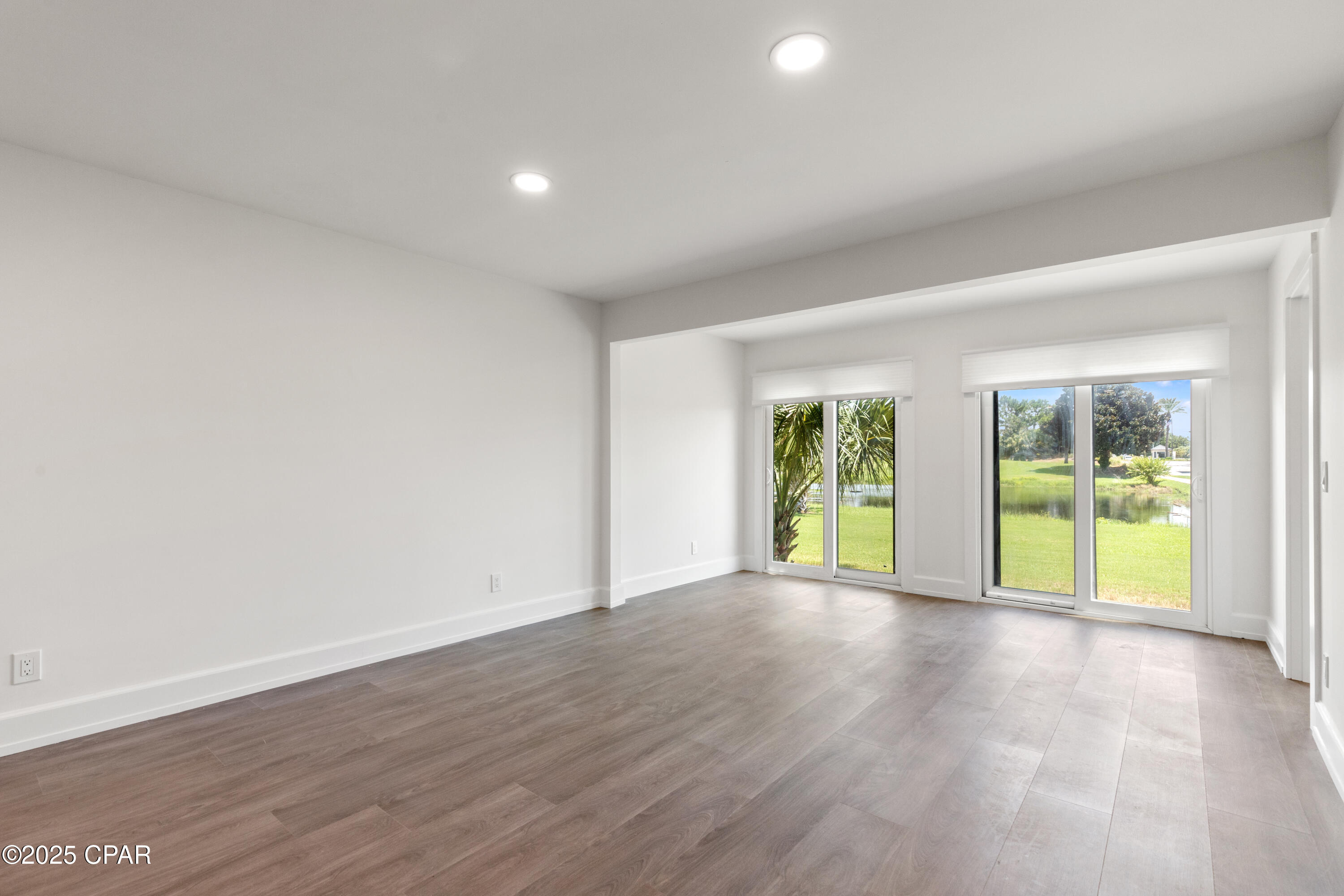 Bay Point Studio Villas Unit 2 - Residential