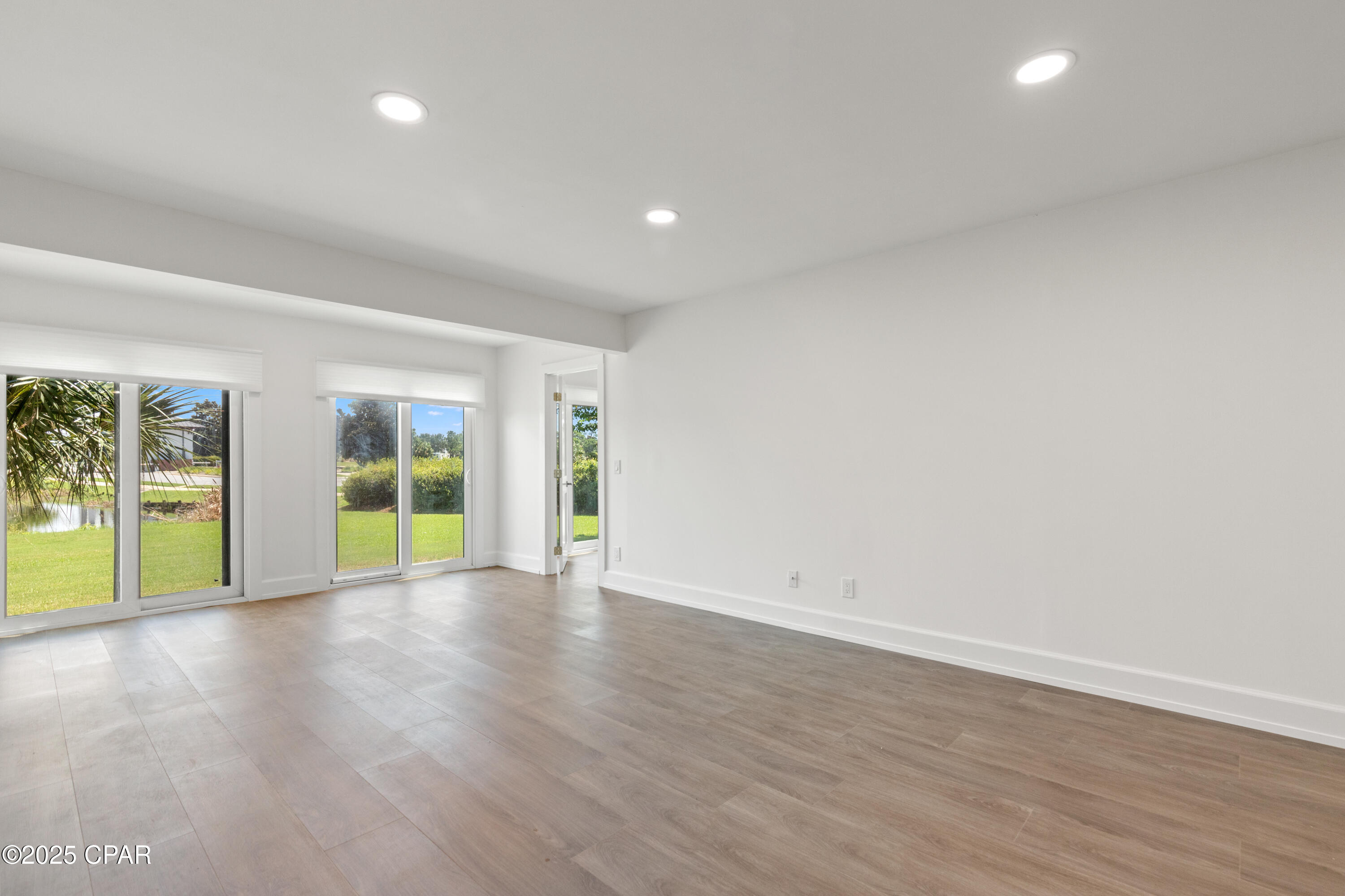 Bay Point Studio Villas Unit 2 - Residential