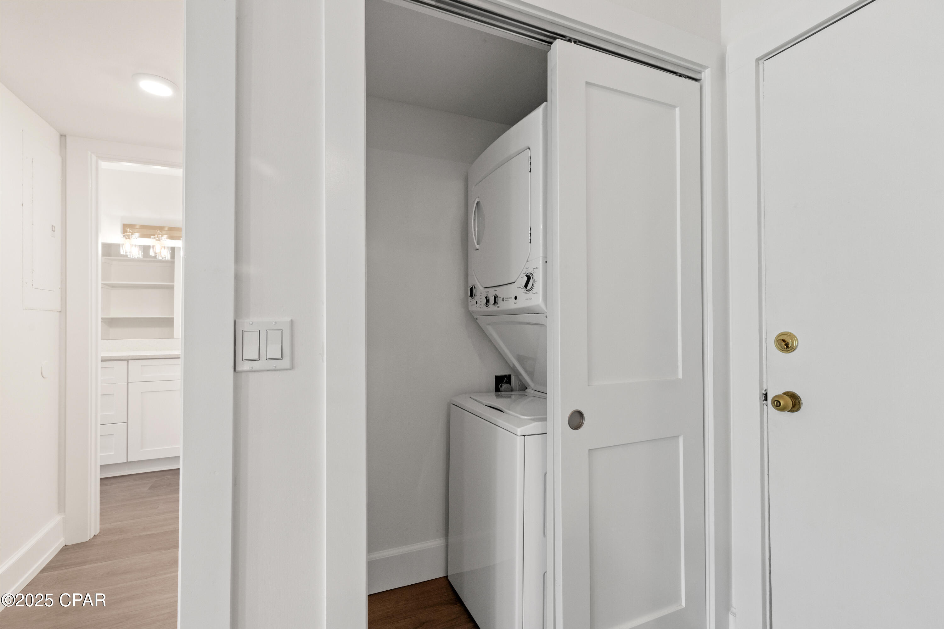 Bay Point Studio Villas Unit 2 - Residential