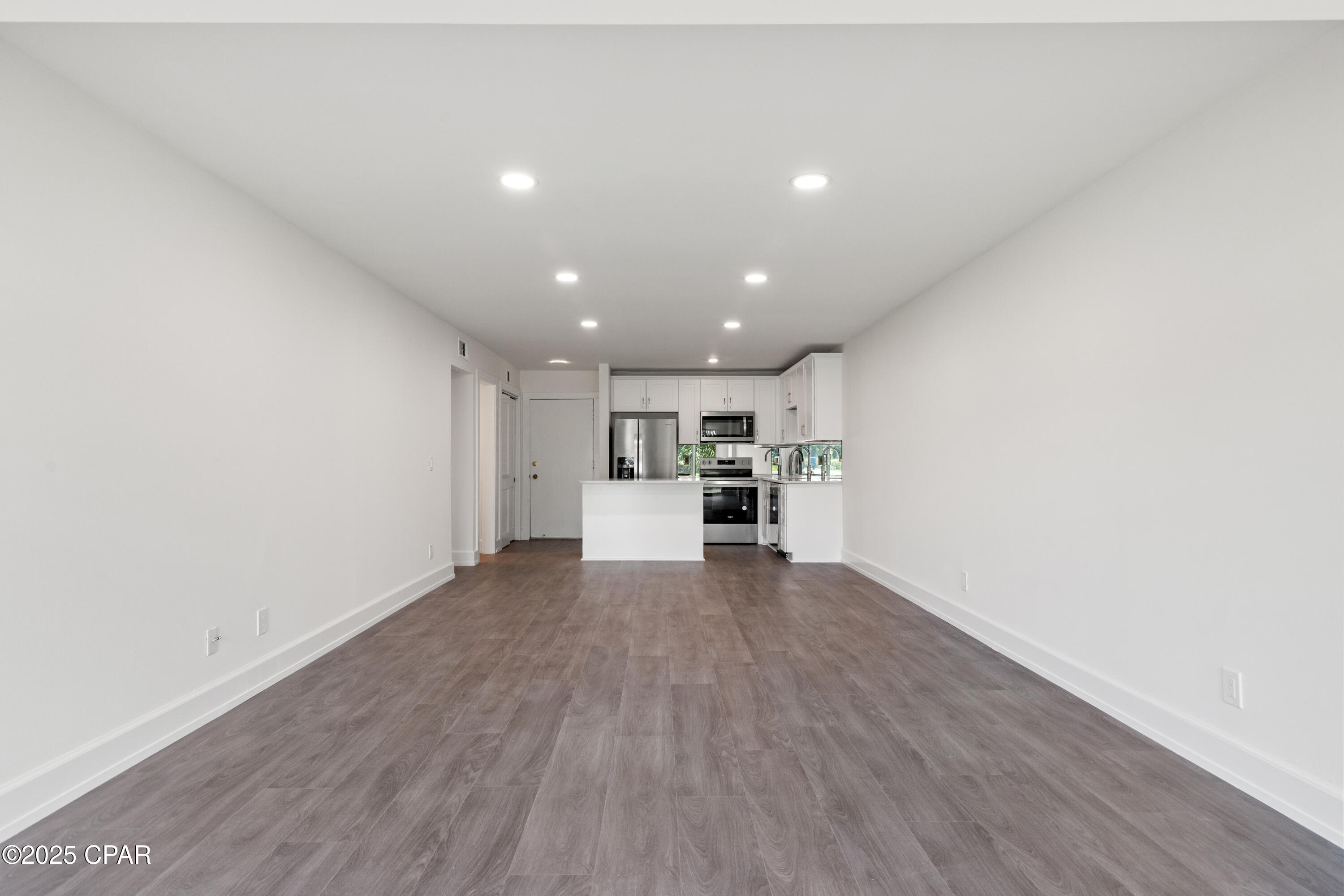 Bay Point Studio Villas Unit 2 - Residential