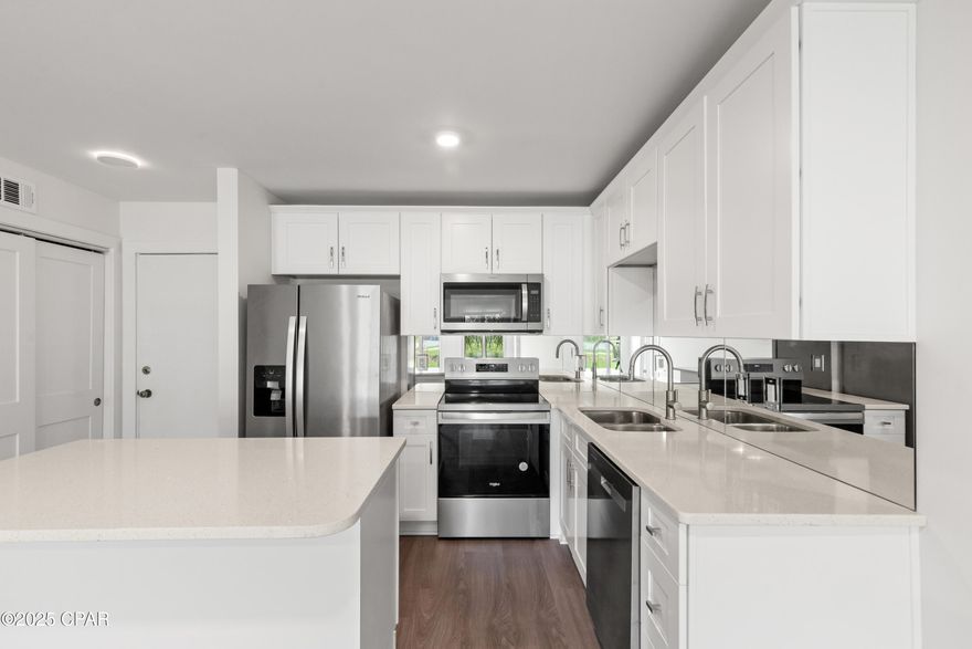 This is a beautiful newly renovated first floor condominium in beautiful Bay Point.  Bay Point Studio Villas are located on the Fabulous Jack Nicklaus Golf Course, and across the street from the Point South Marina.  Bay Point is a beautiful gated community in Bay County, Florida.
This condo has just  been completely recently refurbished. It has  beautiful  ALL new flooring, cabinets, mirrors,  recess lighting, tile showers, window treatments, and countertops. It is move-in ready!