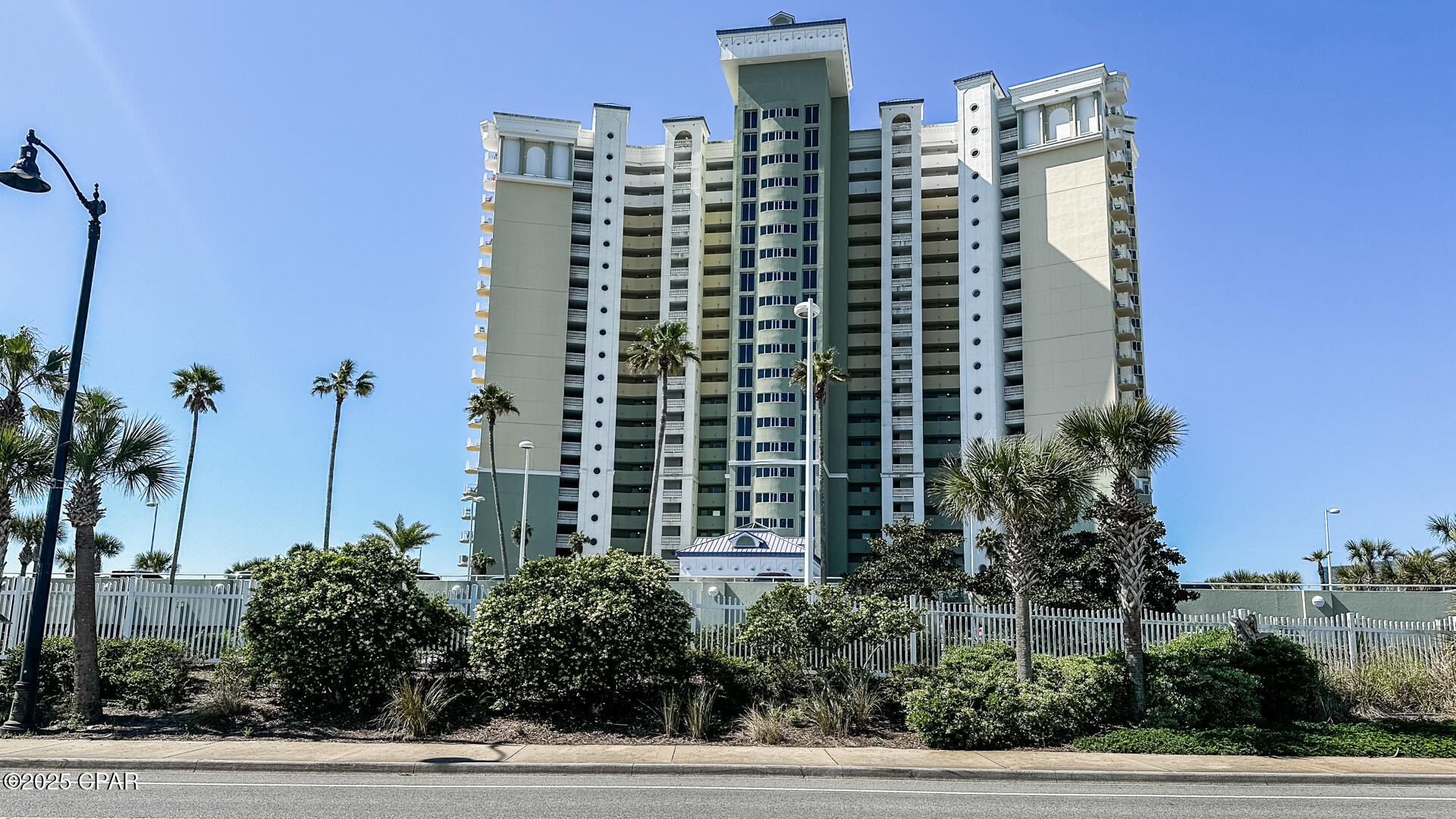 Boardwalk Central - Residential