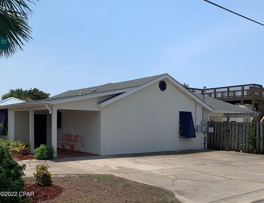 Beautiful, fully furnished or can come unfurnished, three bedroom two bath home and only 1 block to Bid a Wee Dedicated Beach with private access. Outdoor shower, wonderful private back yard with covered porch, storage building with lots of storage, roof top deck.