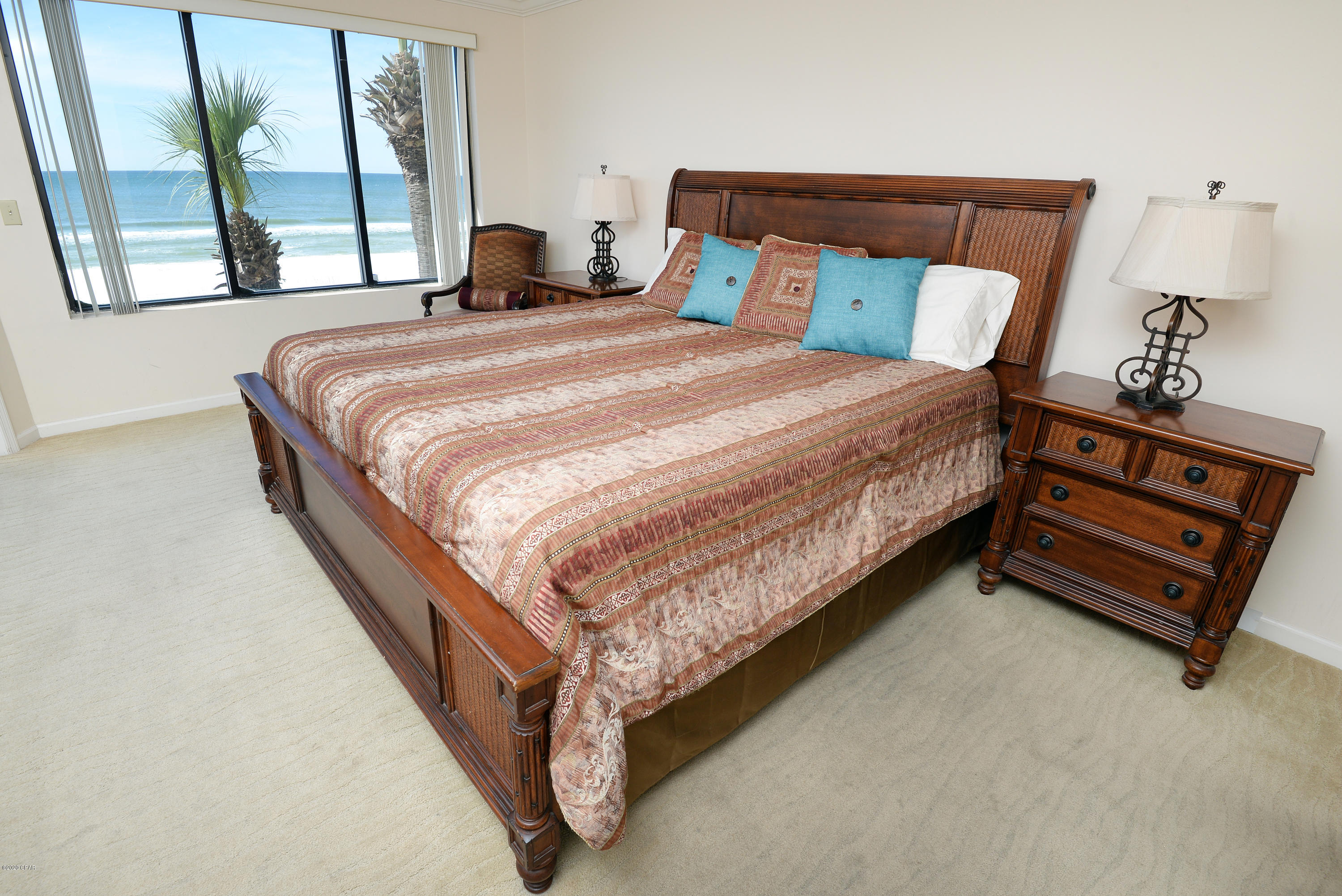 Sun Seeker Condo - Residential