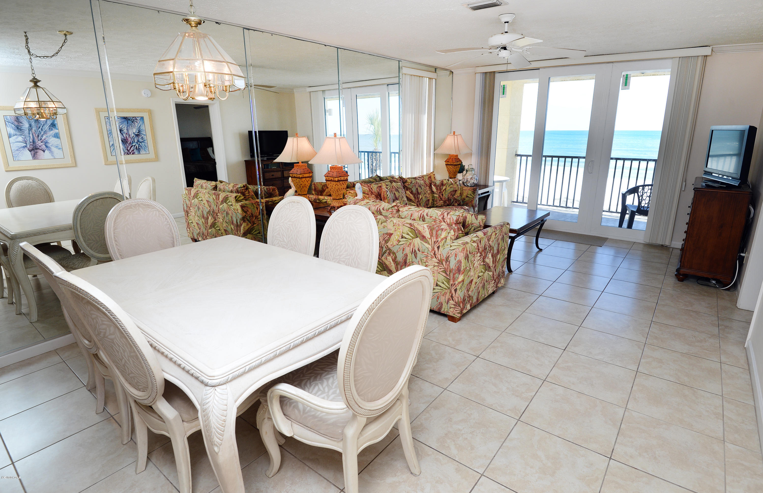 Sun Seeker Condo - Residential