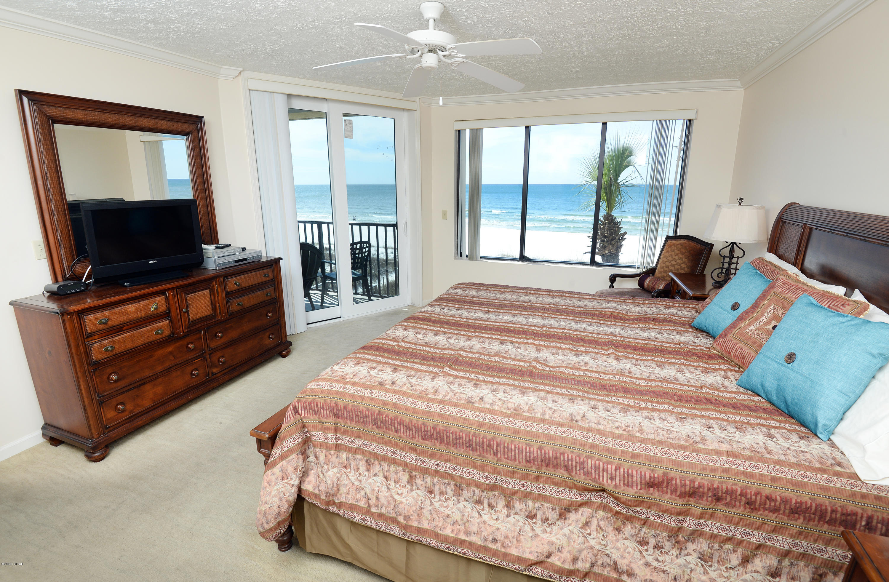 Sun Seeker Condo - Residential