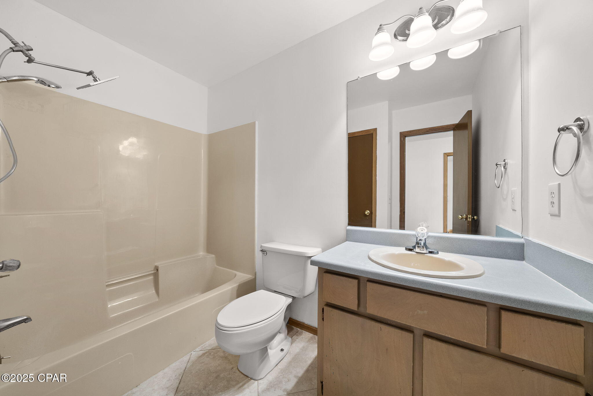 Belaire Estates U-6 - Residential