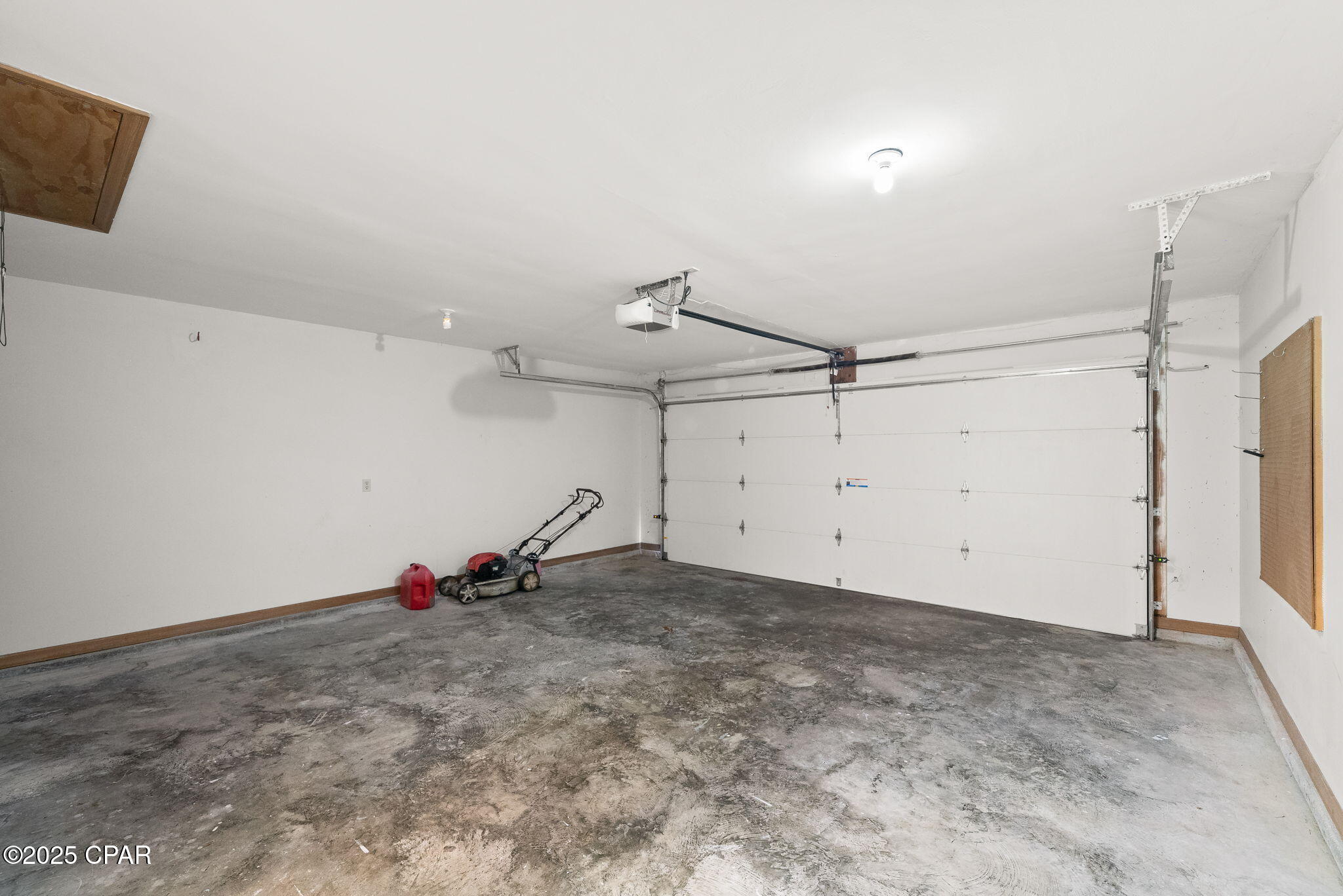 Belaire Estates U-6 - Residential