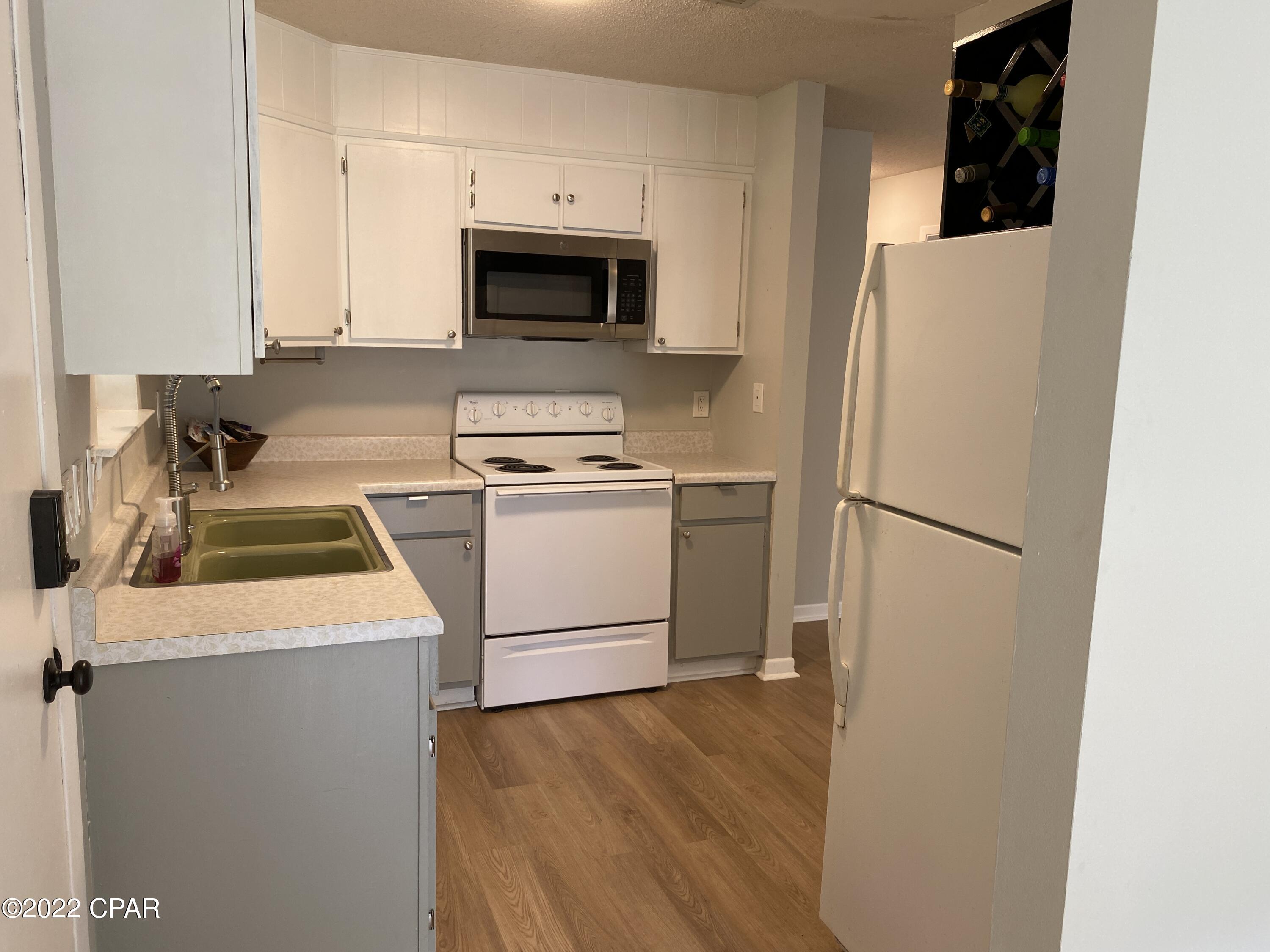 Valparaiso Pinecrest 6 - Residential