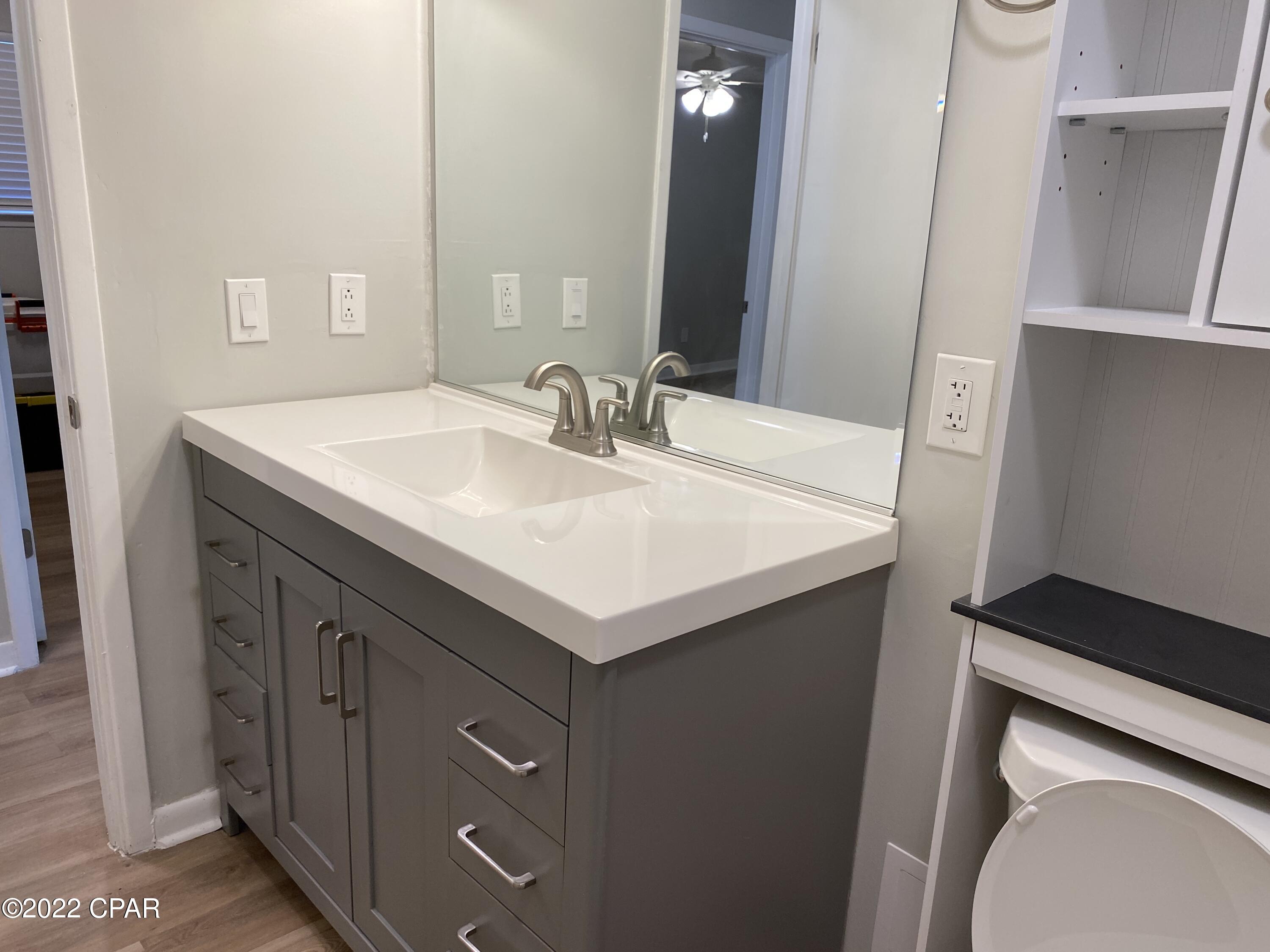 Valparaiso Pinecrest 6 - Residential