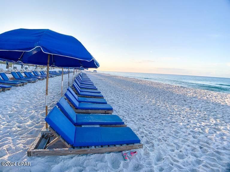 Splash Condo - Residential