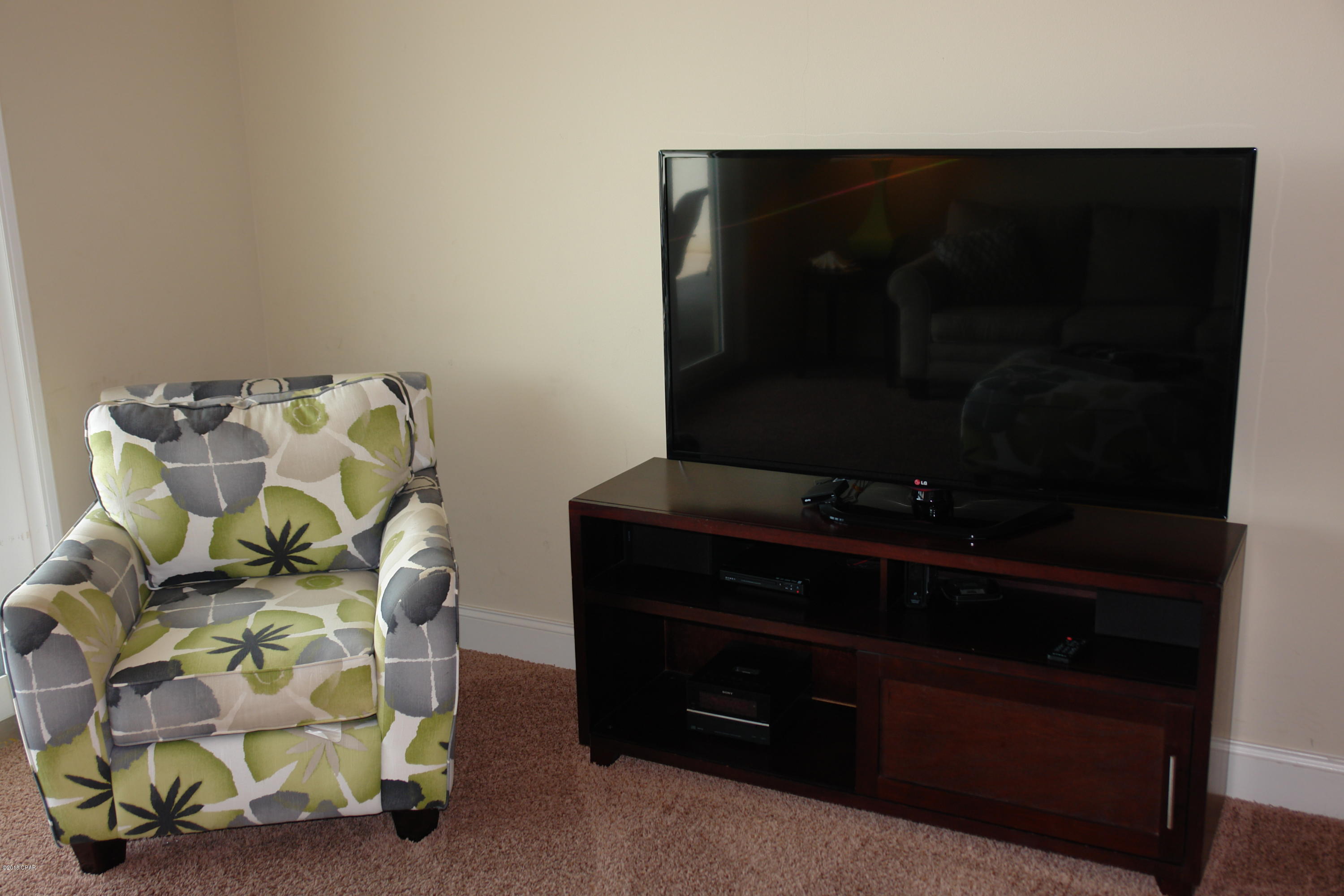 Laketown Wharf - Residential