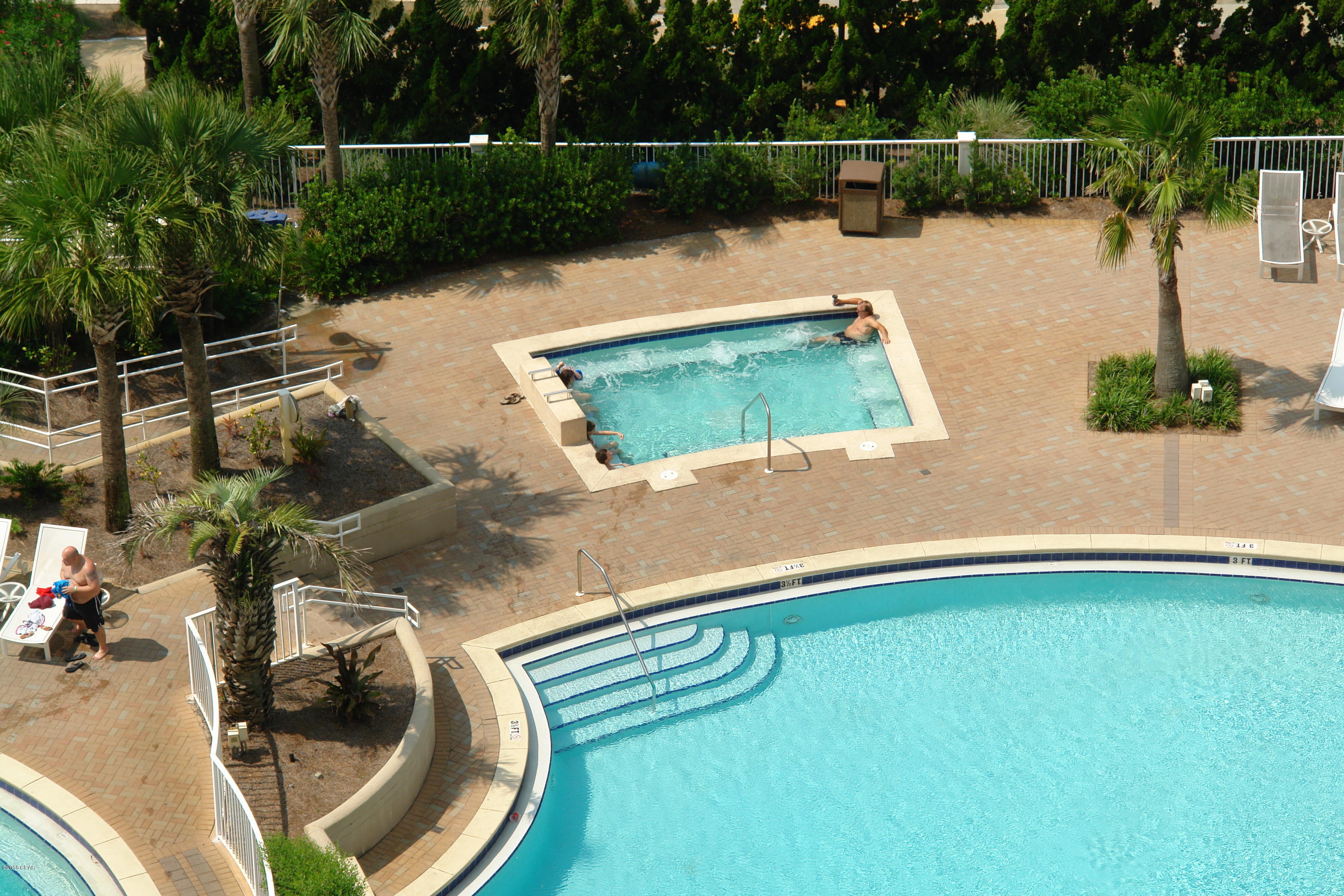 Laketown Wharf - Residential