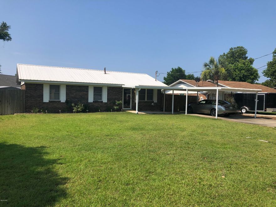 'CURRENTLY UNDER CONTRACT, SELLER ACCEPTING BACKUP OFFERS'.  CHECK OUT THIS 3 BR 1 BA ALL BRICK HOME IN  THE PANAMA CITY BEACH CITY LIMITS. 5 MINUTES TO PIER PARK. APPROX. 1/2 MILE TO THE SANDY BEACHES. BEAUTIFUL PARK AND PLAY GROUND ACROSS THE STREET. BATH AND KITCHEN WERE RECENTLY UPDATED. THIS ONE WILL NOT LAST LONG . MAKE AN APPOINTMENT TODAY.



***MORE PHOTOS COMING SOON***