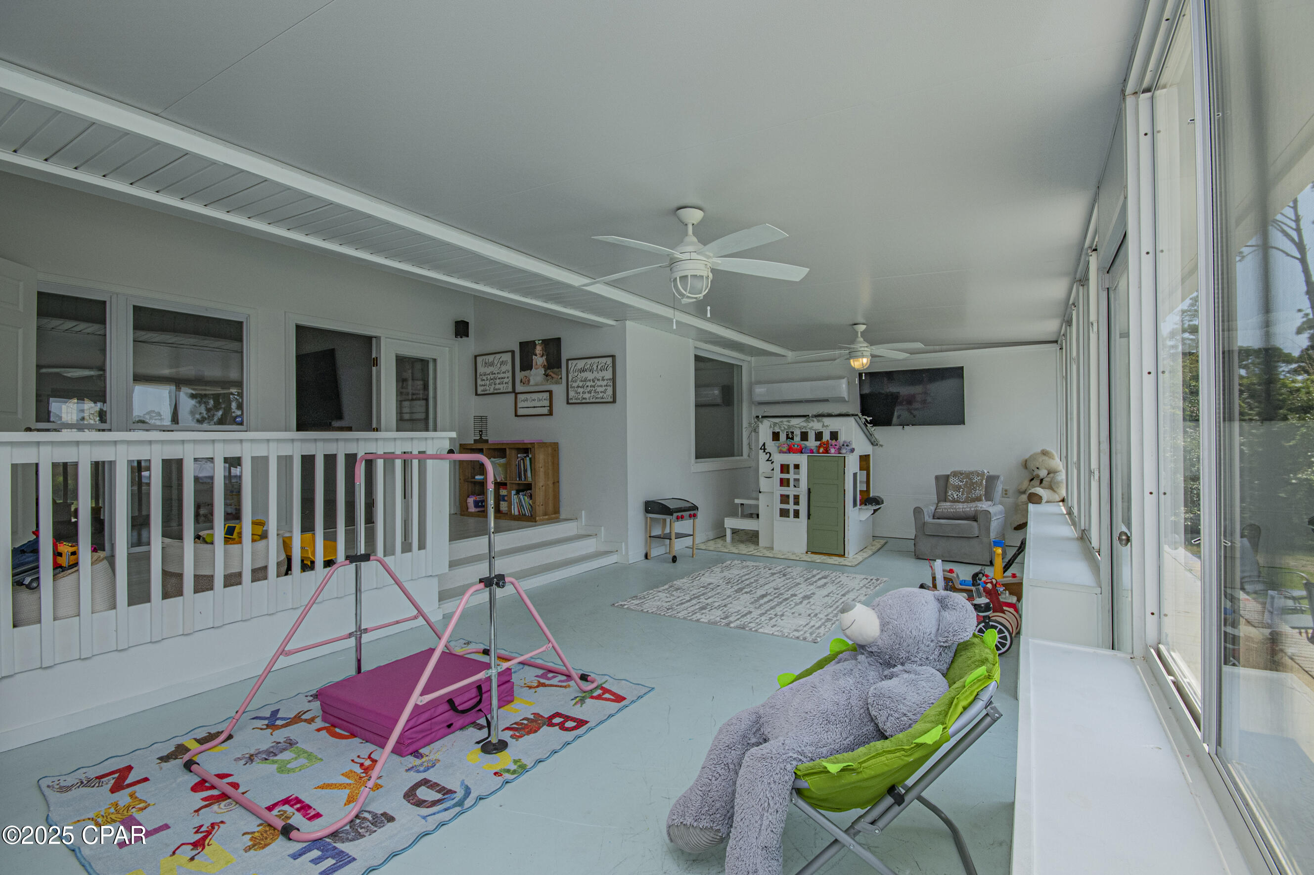 Kings Point - Residential