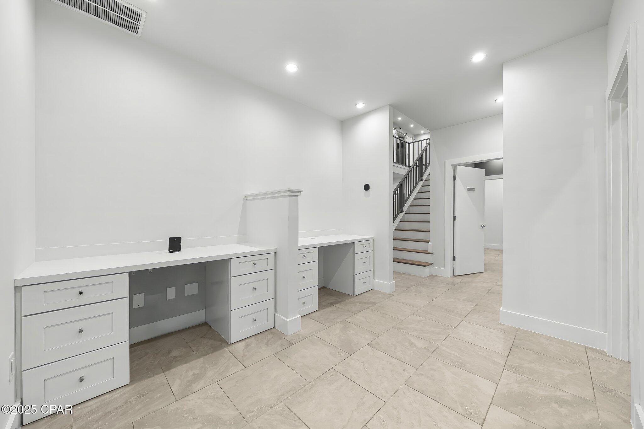 Bayview Add - Commercial Sale