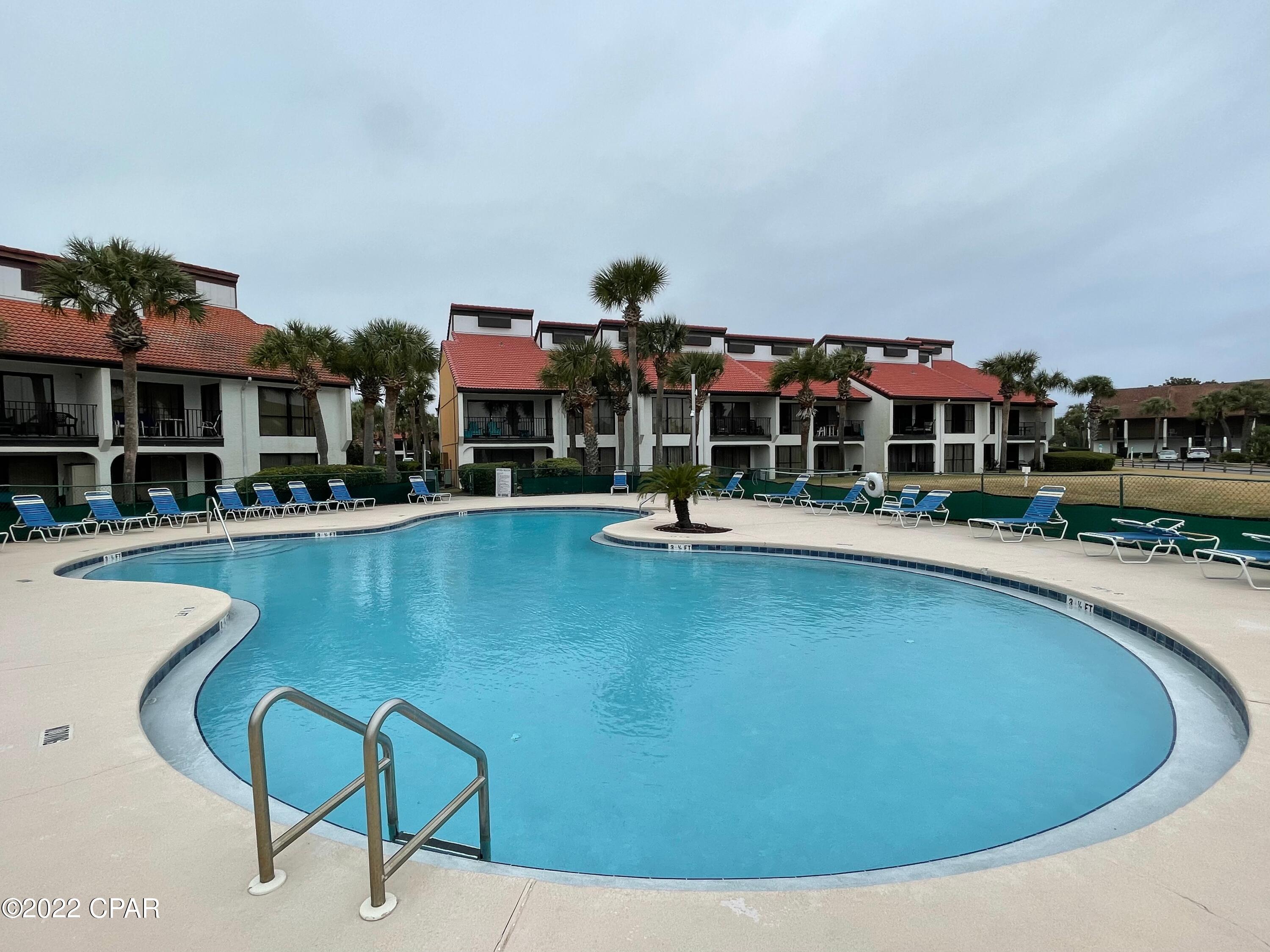 Edgewater Golf Villas IV - Residential