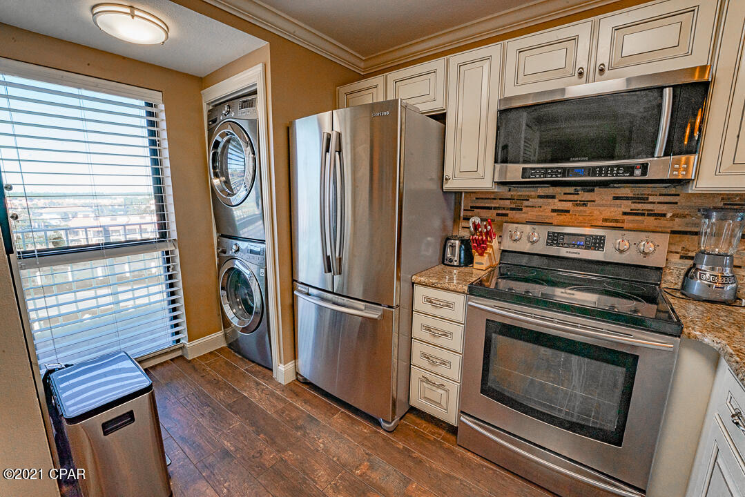 Edgewater Tower I - Residential