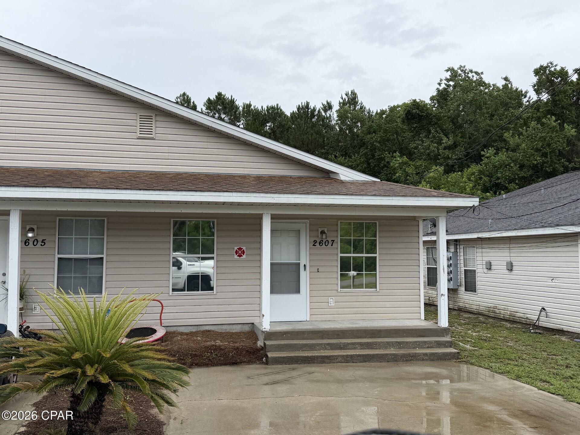 Photo 1 of 9 — 2607 Lagoon Knoll Drive, Panama City, FL 32408