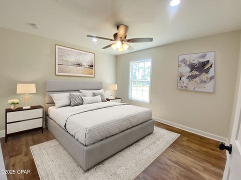 A home in Altha