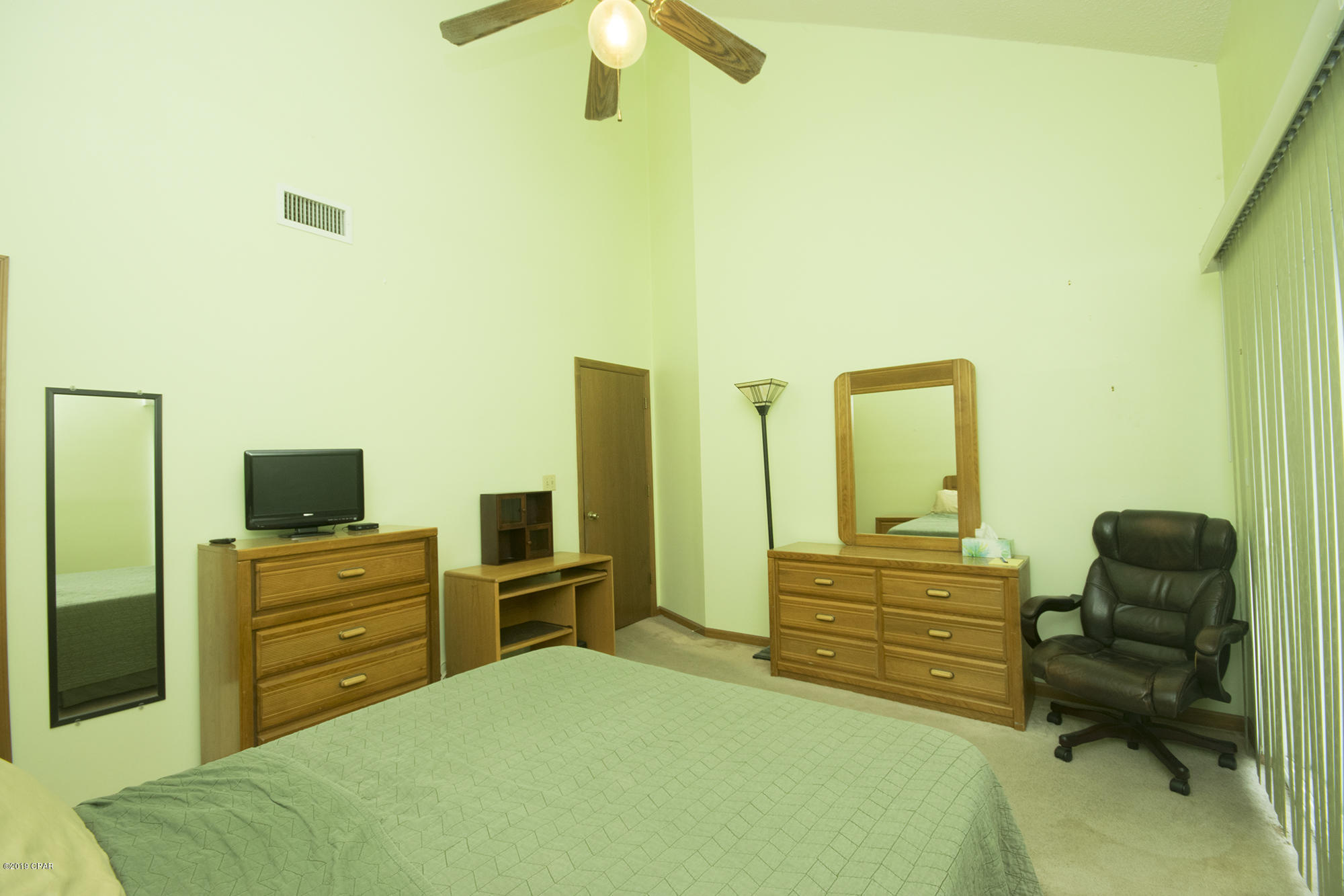 Belaire Estates U-6 - Residential