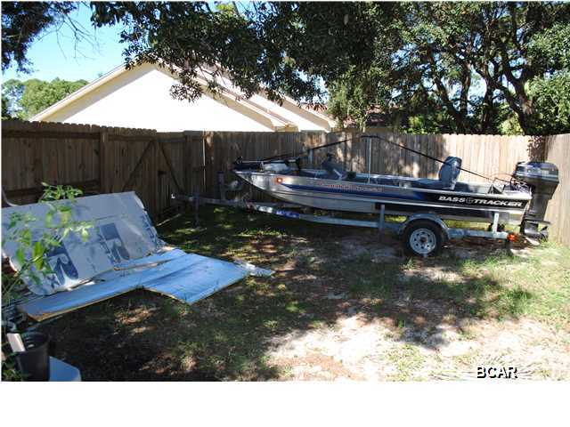 North Lagoon Oaks 8th Add - Residential