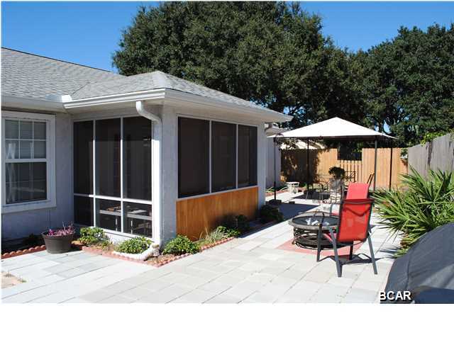 North Lagoon Oaks 8th Add - Residential