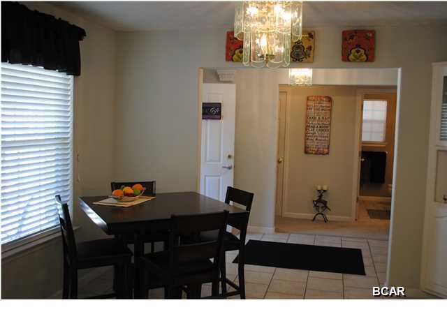 North Lagoon Oaks 8th Add - Residential