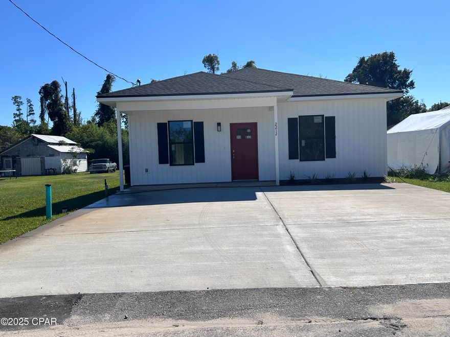 'CURRENTLY UNDER CONTRACT, SELLER WILL CONSIDER BACKUP OFFERS'

BIG PRICE IMPROVEMENT, Reduced $20,000.
Charming New Construction-3BR/2BA-
1125 Sq Ft, this home is completed waiting for a New Owner, Built by Solara Homes, an established local builder.

This home could be purchased for low to no money down, and down payment assistance may be possible for you!

Experience stylish comfort in this luxury designed 3-bedroom, 2-bath home offering 1,111 square feet of thoughtfully crafted living space. Enjoy an open, airy atmosphere with 9' ceilings, smooth level 4 drywall finishes, and energy-efficient LED flush-mount lighting throughout.

The kitchen boasts quartz countertops, a full-height tile backsplash, GE® appliances, a stainless, farmhouse apron-front  sink, and soft-close white shaker cabinets--blending function and elegance. The open-concept design flows seamlessly into the living areas with durable Mohawk SolidTech™ Westward LVP flooring and modern black plumbing and lighting fixtures for a sleek, contemporary look.

Retreat to a spacious ensuite bedroom with a walk-in closet and a primary bath featuring subway tile showers, quartz vanities with undermount sinks, dual vanities, and a semi-frameless glass shower door.

Additional upgrades include 1'' x 4'' wood baseboards, designer lighting, matte black hardware, energy-efficient HVAC, and a high-performance water heater for long-term savings.

Exterior highlights include an architectural shingle roof, eye-catching stark white vinyl siding with black trim, black energy-efficient vinyl windows, and a concrete driveway. A board and batten shutter detail and covered front entry enhance curb appeal, while features like exterior hose bibs add convenience.

Extras include a free refrigerator, faux wood blinds or washer/dryer your choice. Additionally comes with smoke and carbon monoxide detectors, termite bond, and a 1-2-10 builder's warranty.

NO HOA and NO HOA DUES>

Pictures are a rendering and not actual property.