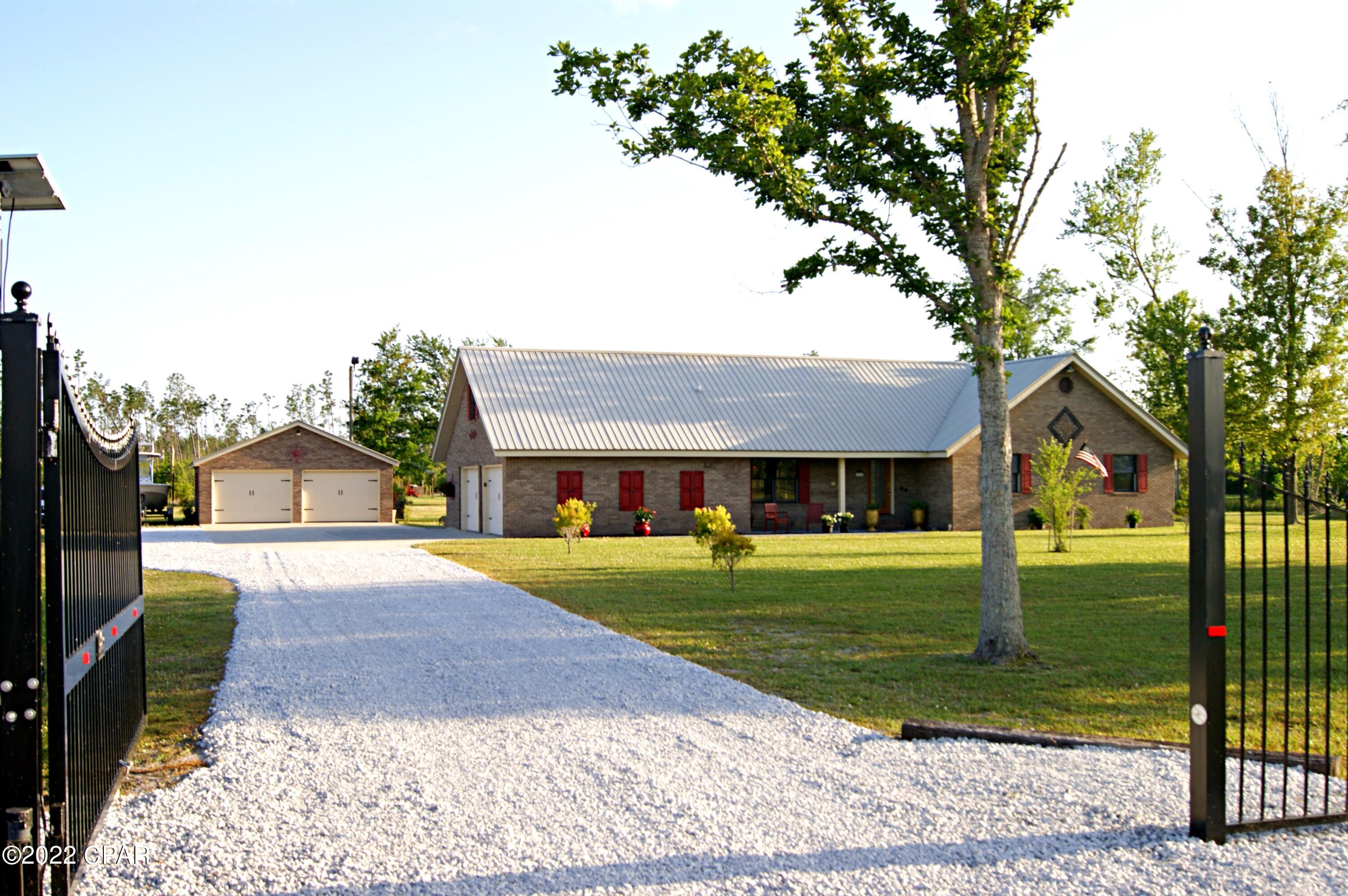 [No Recorded Subdiv] - Residential