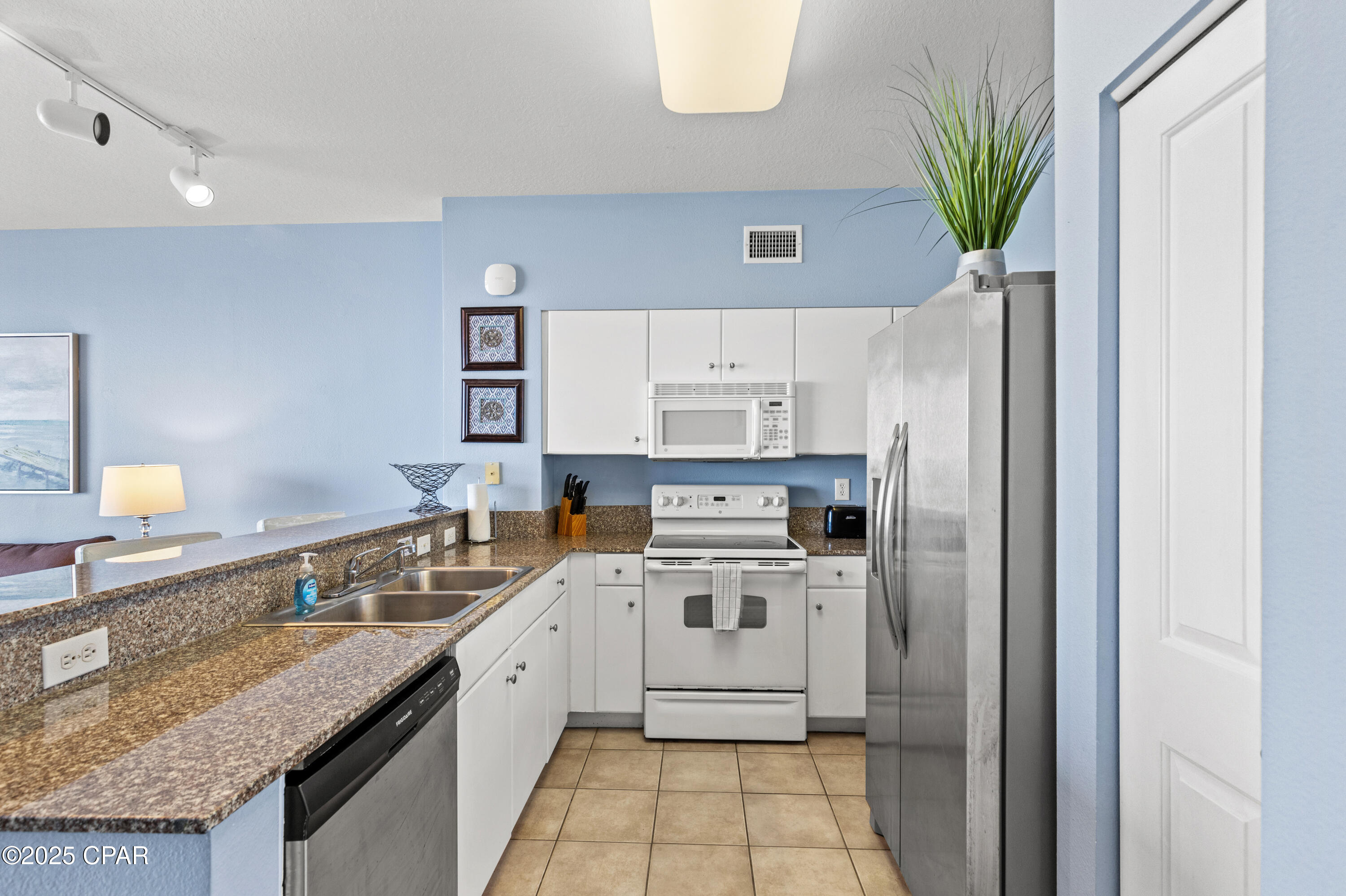 Shores Of Panama - Residential