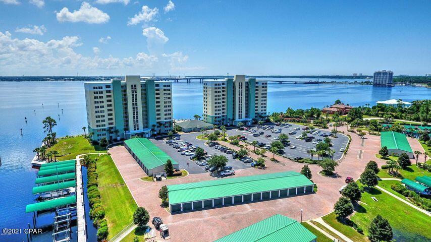 Hibiscus By The Bay - Residential