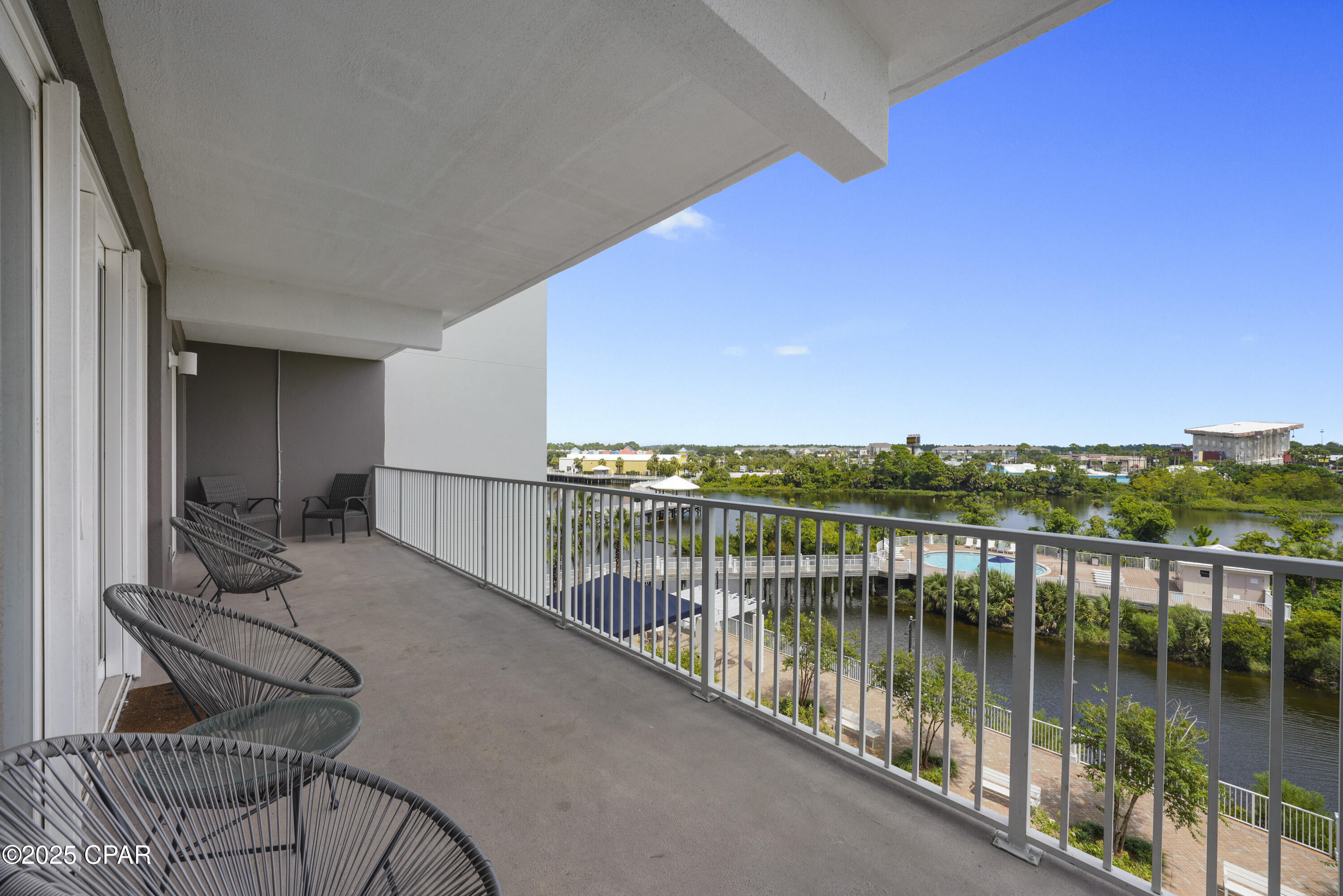 Laketown Wharf - Residential