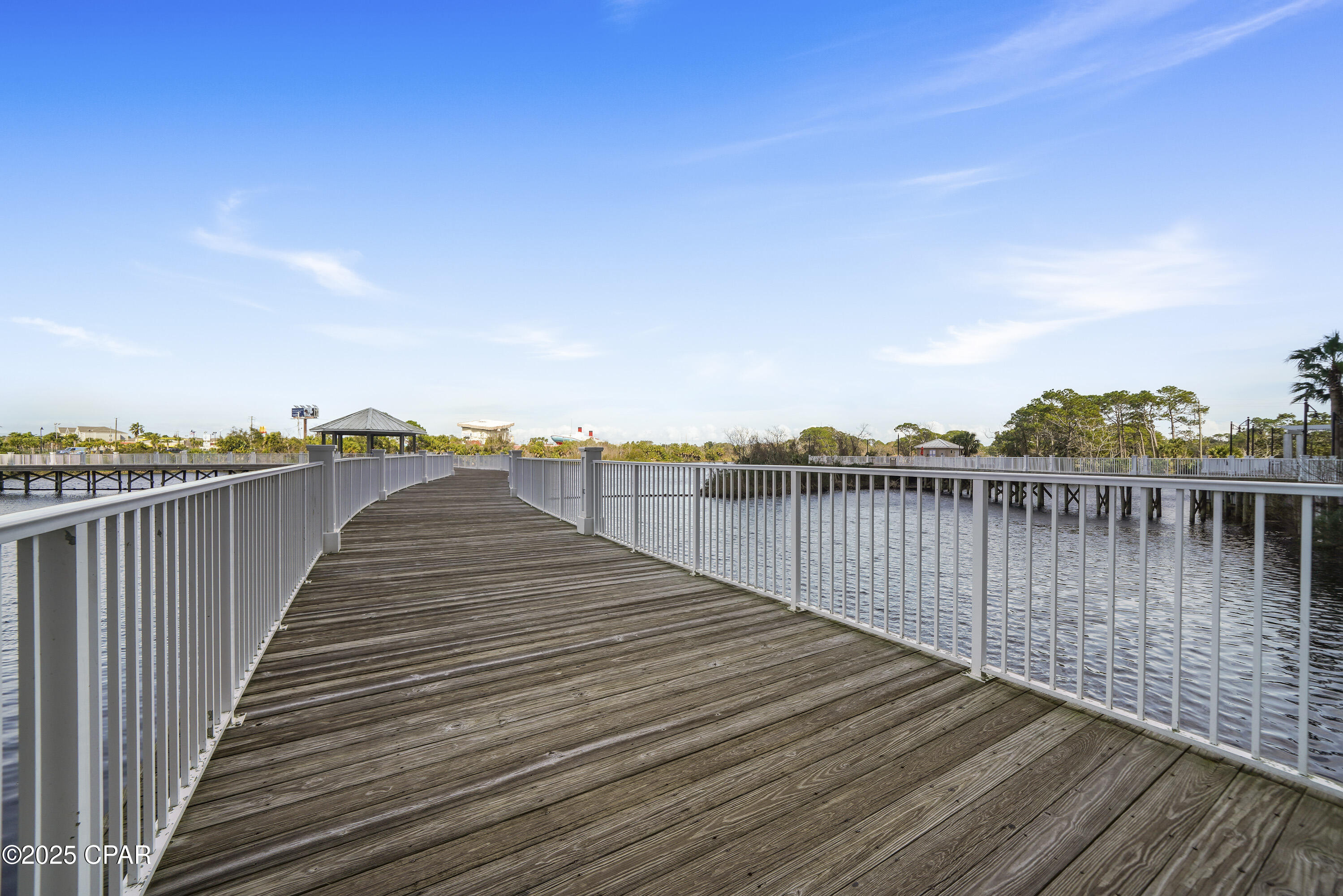 Laketown Wharf - Residential