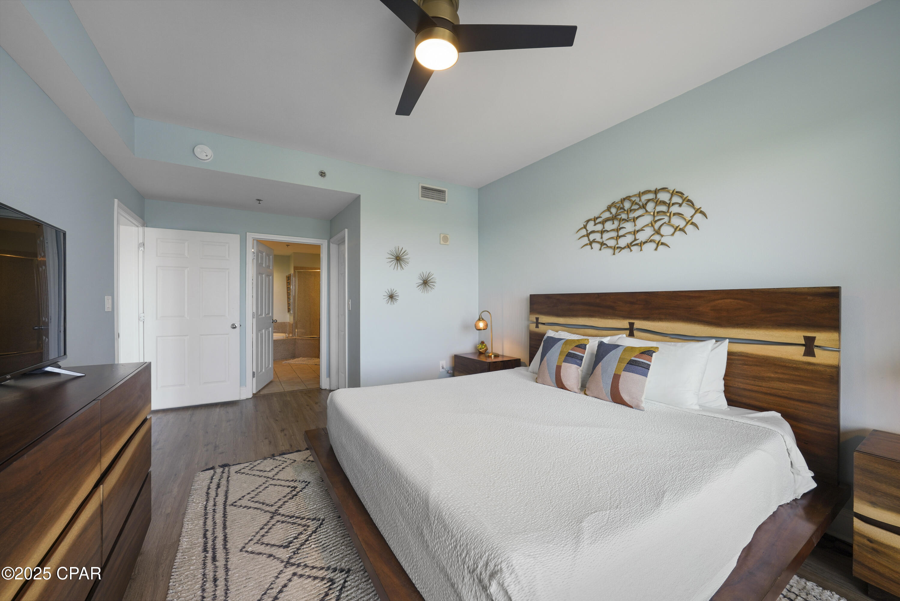 Laketown Wharf - Residential