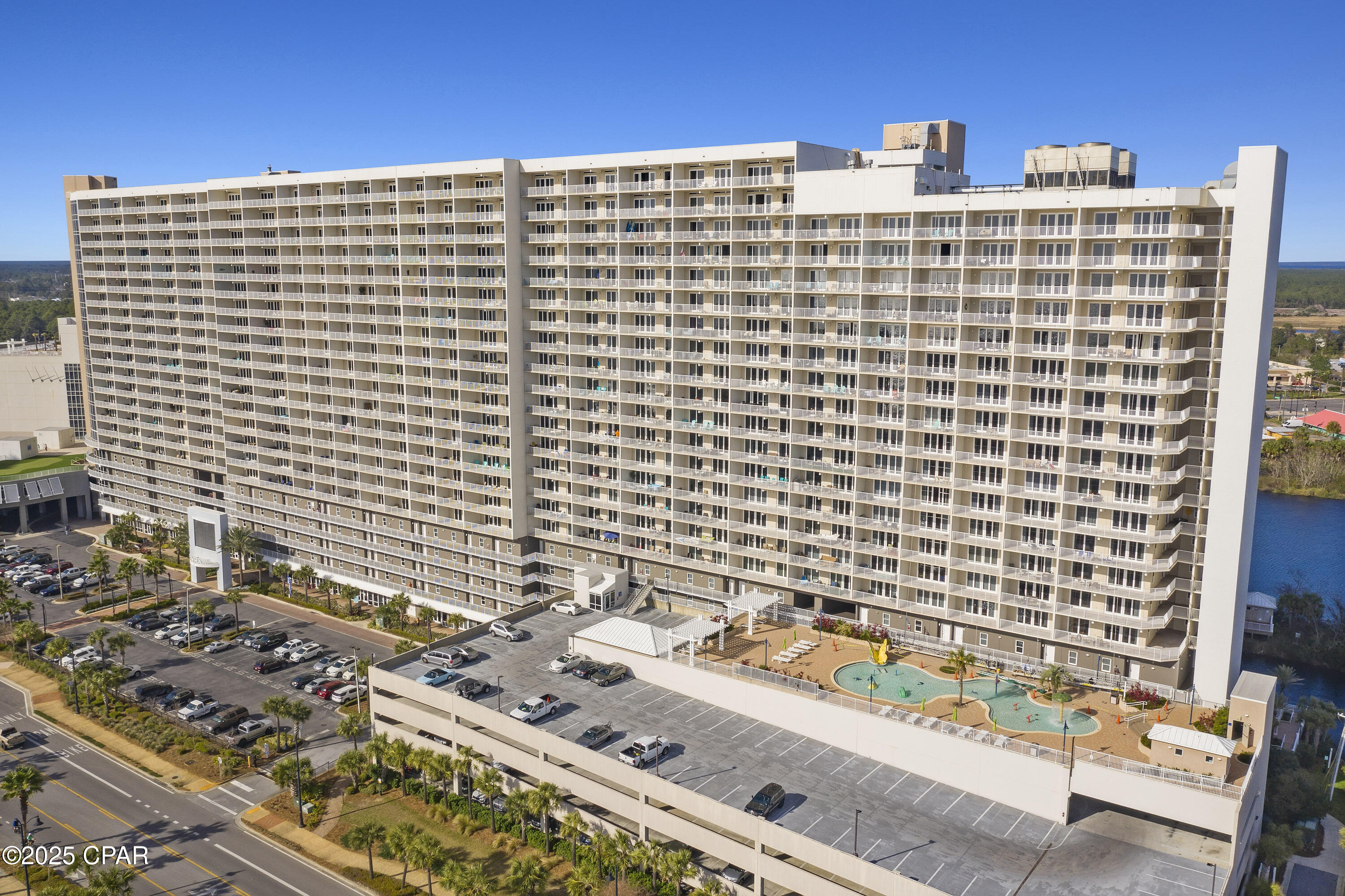 Laketown Wharf - Residential