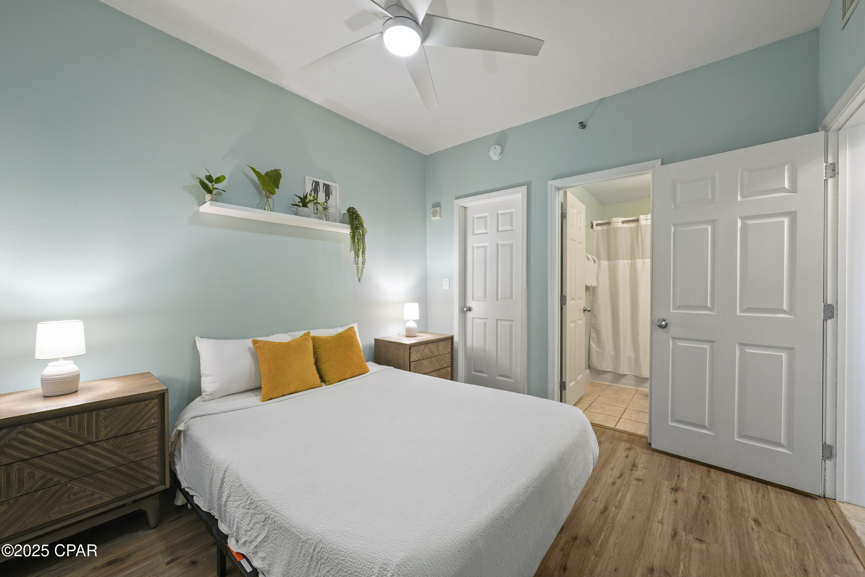 Laketown Wharf - Residential