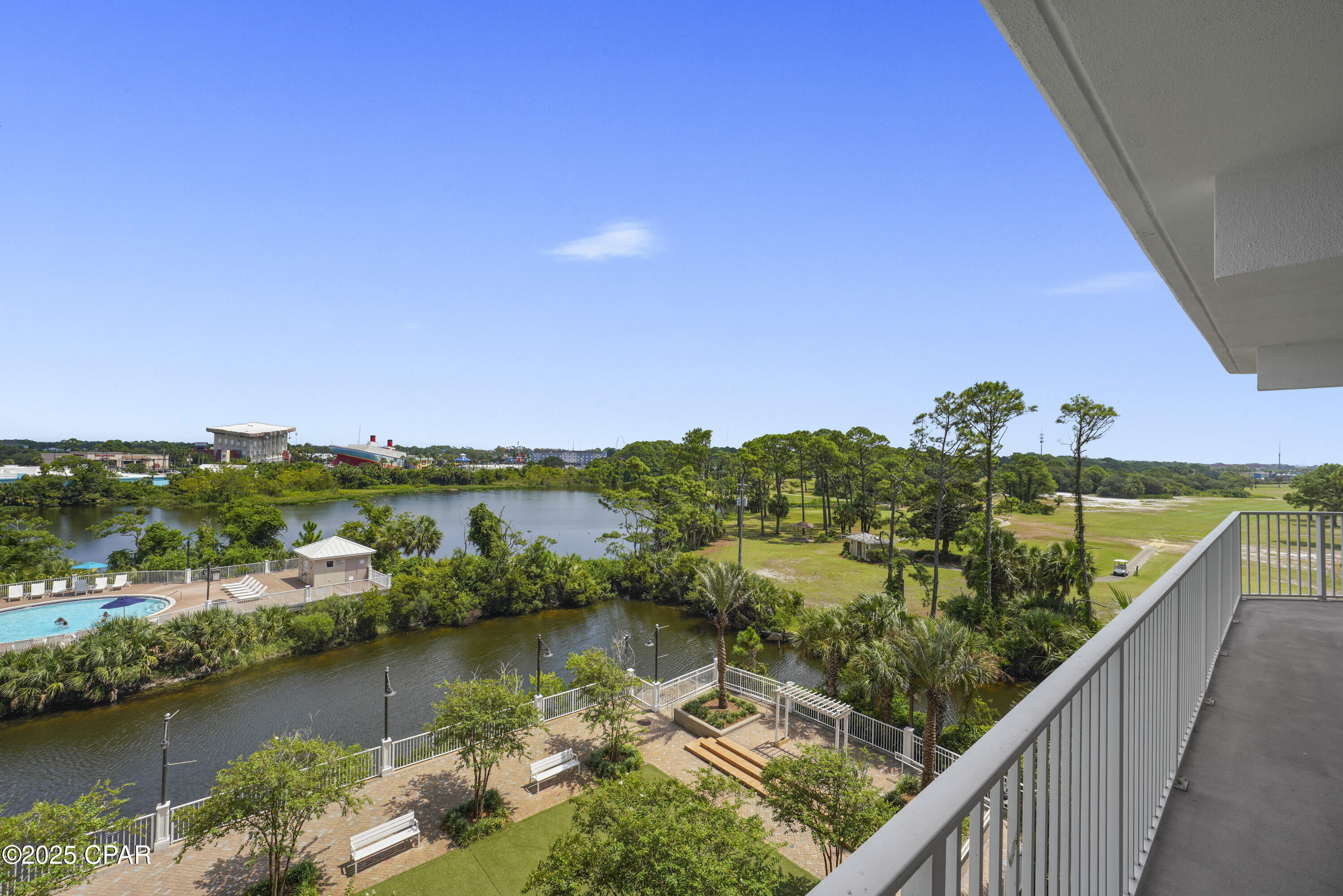 Laketown Wharf - Residential