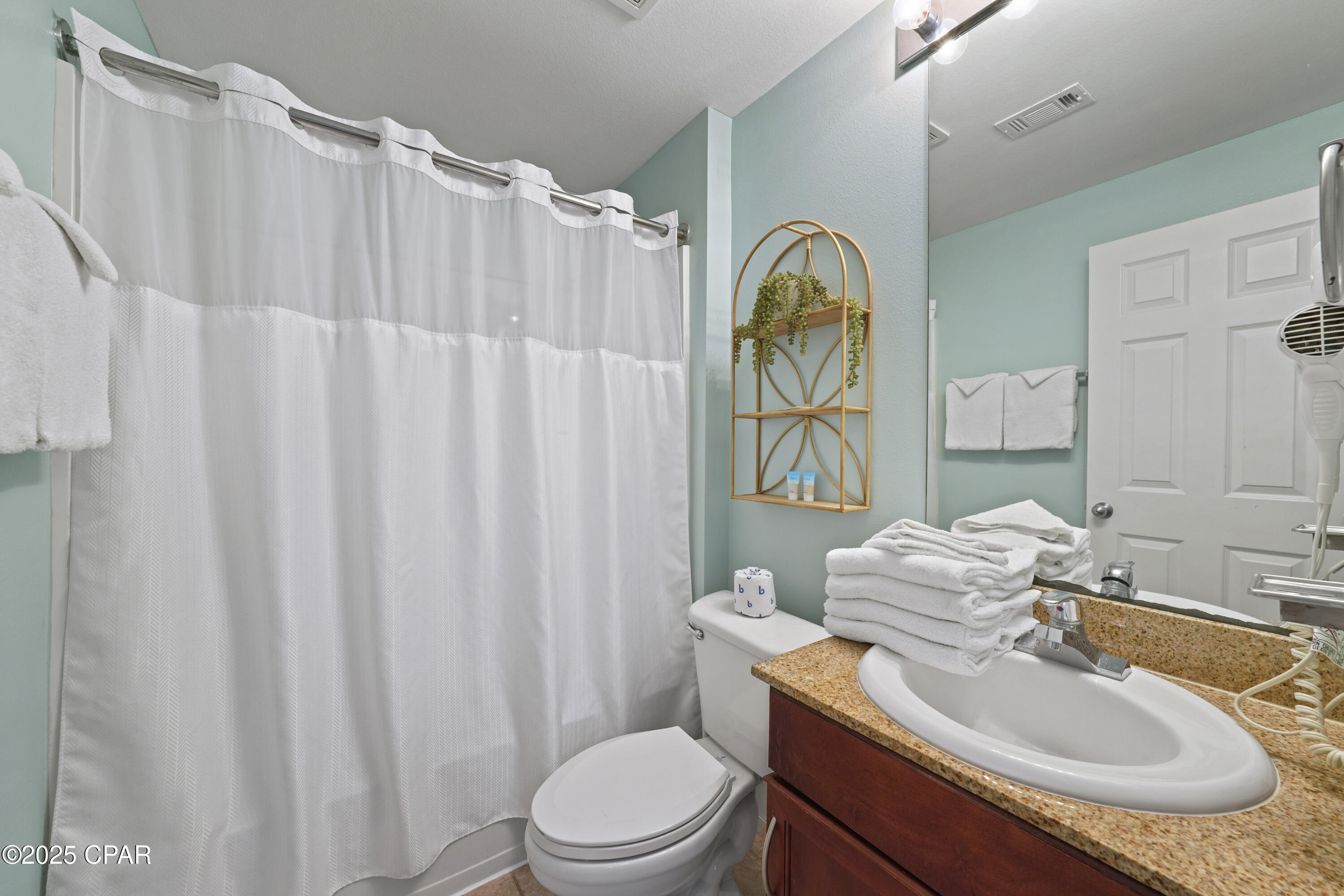 Laketown Wharf - Residential