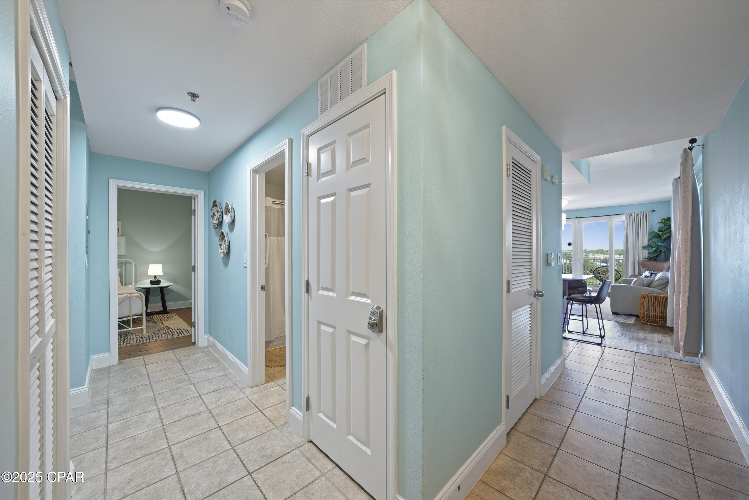 Laketown Wharf - Residential