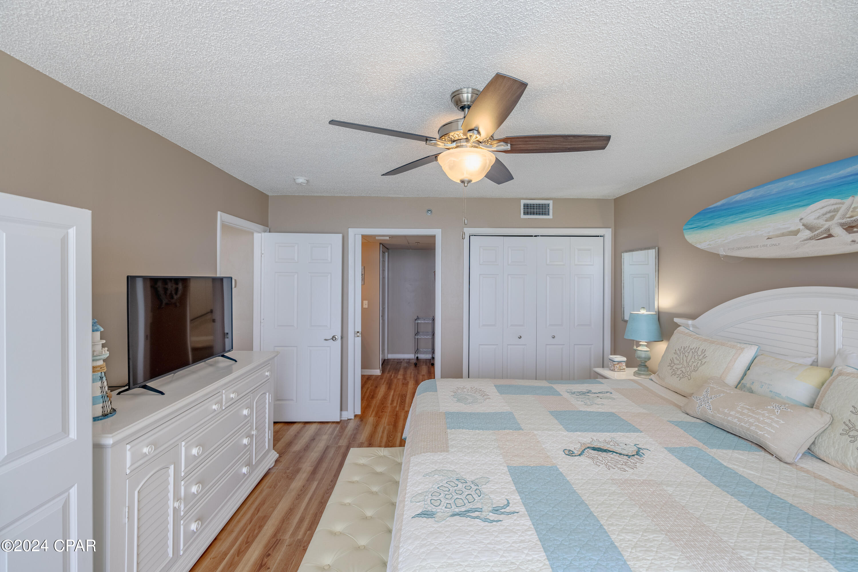 Long Beach Towers III - Residential