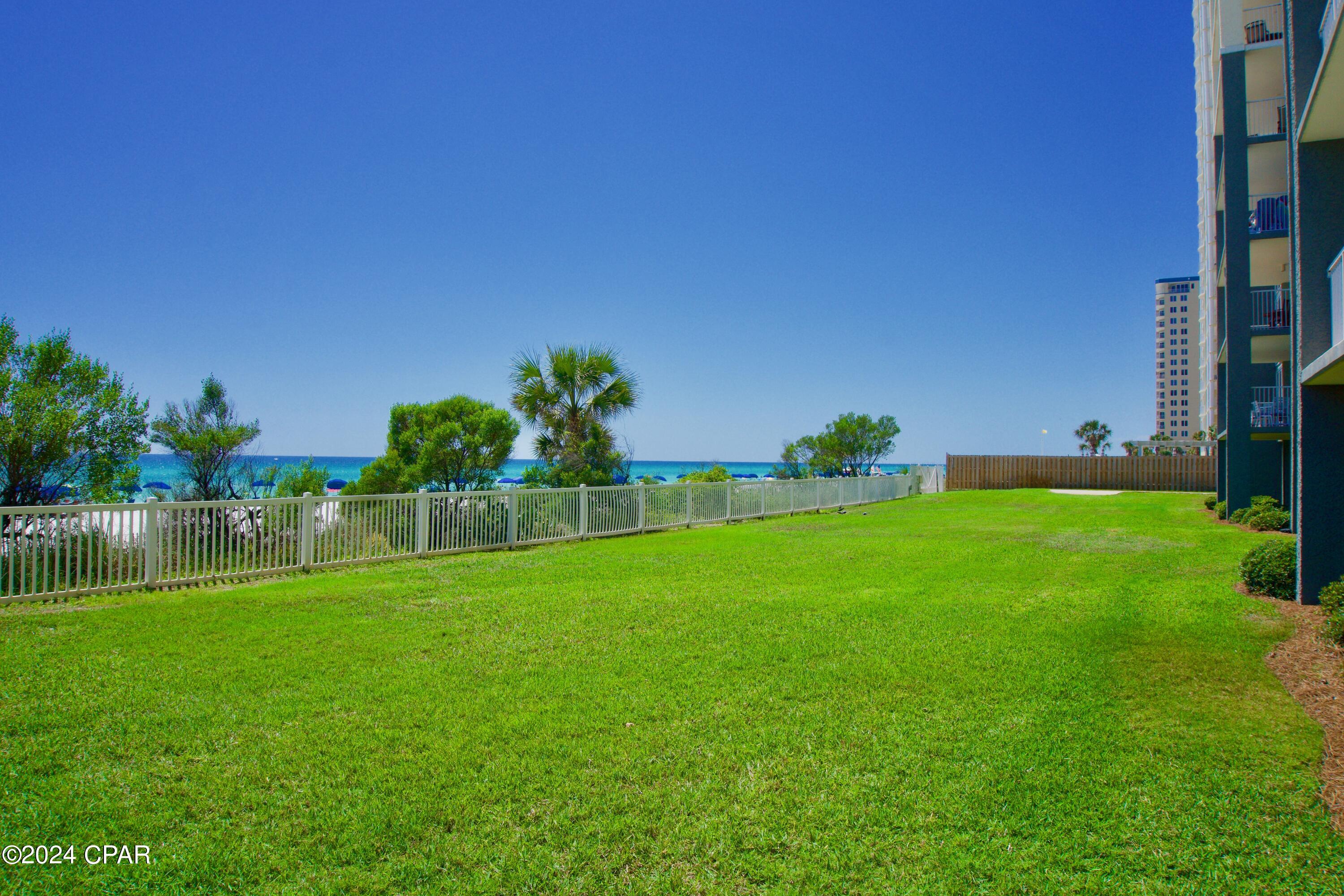 Long Beach Towers III - Residential
