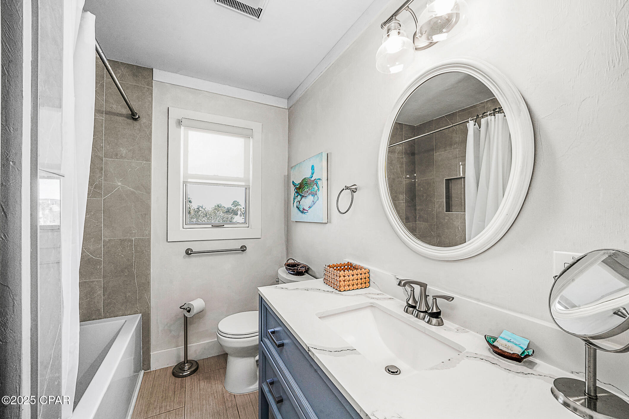 Cape Breezes - Residential