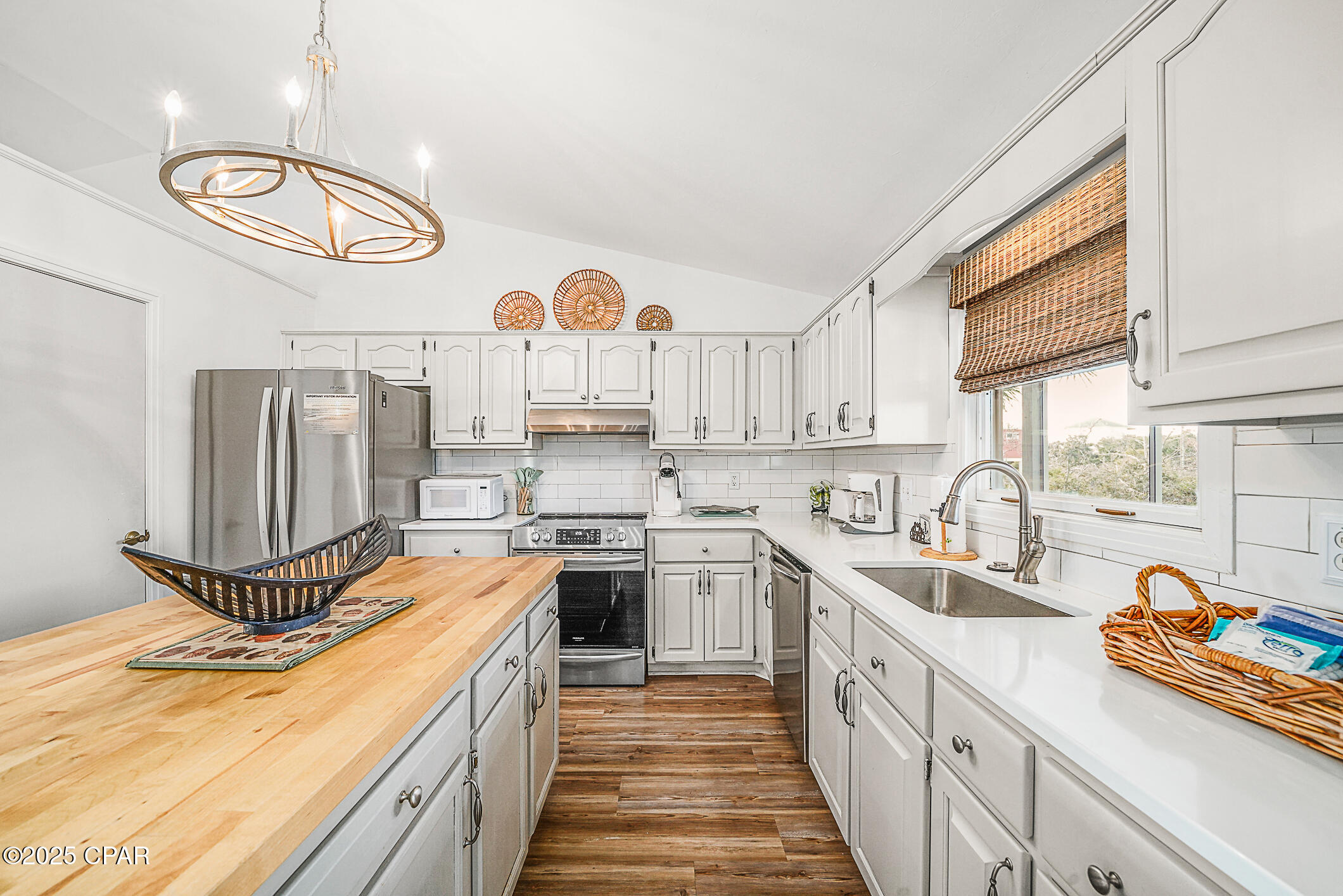 Cape Breezes - Residential