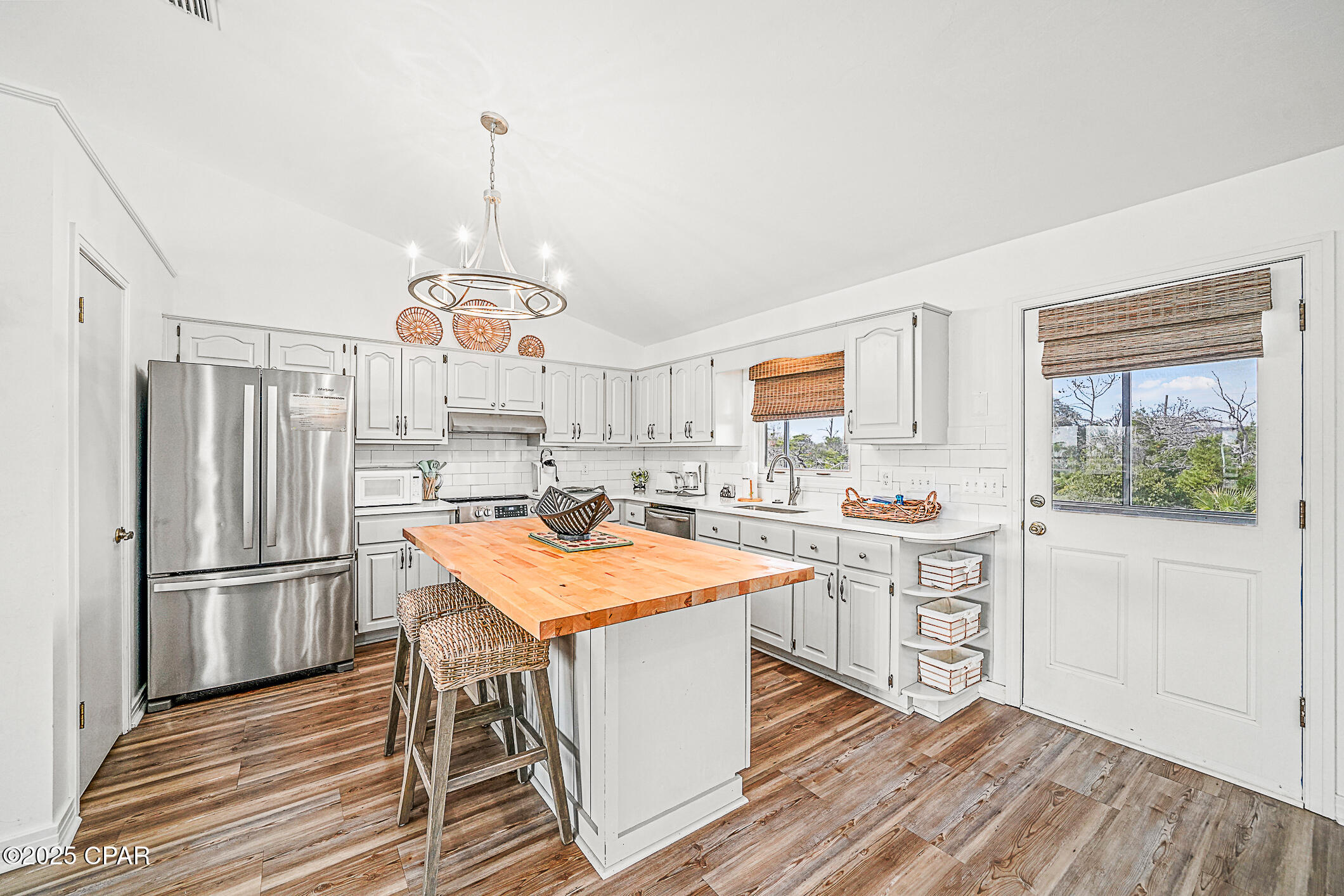 Cape Breezes - Residential